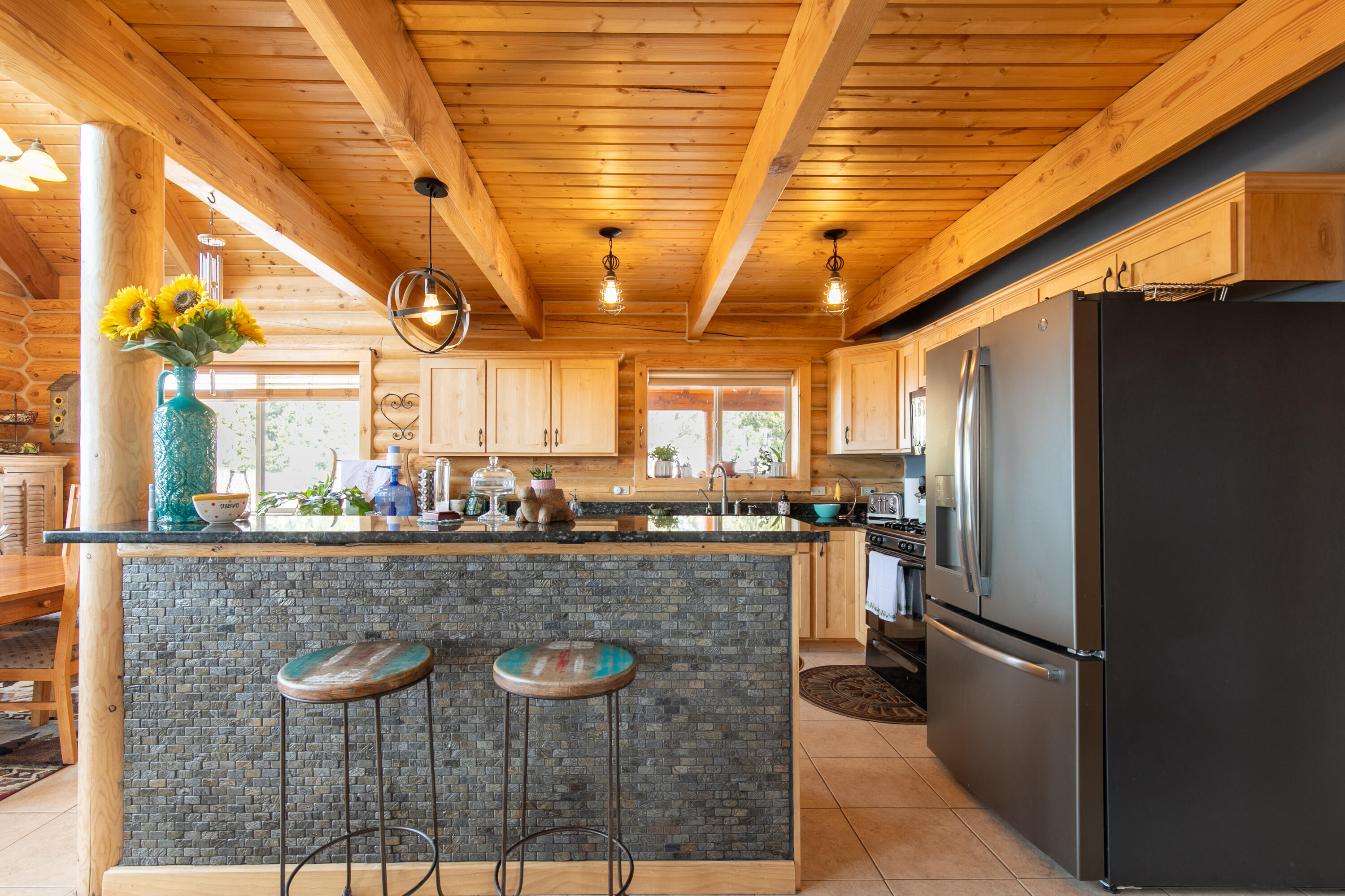 2011 S High Cedar View DR