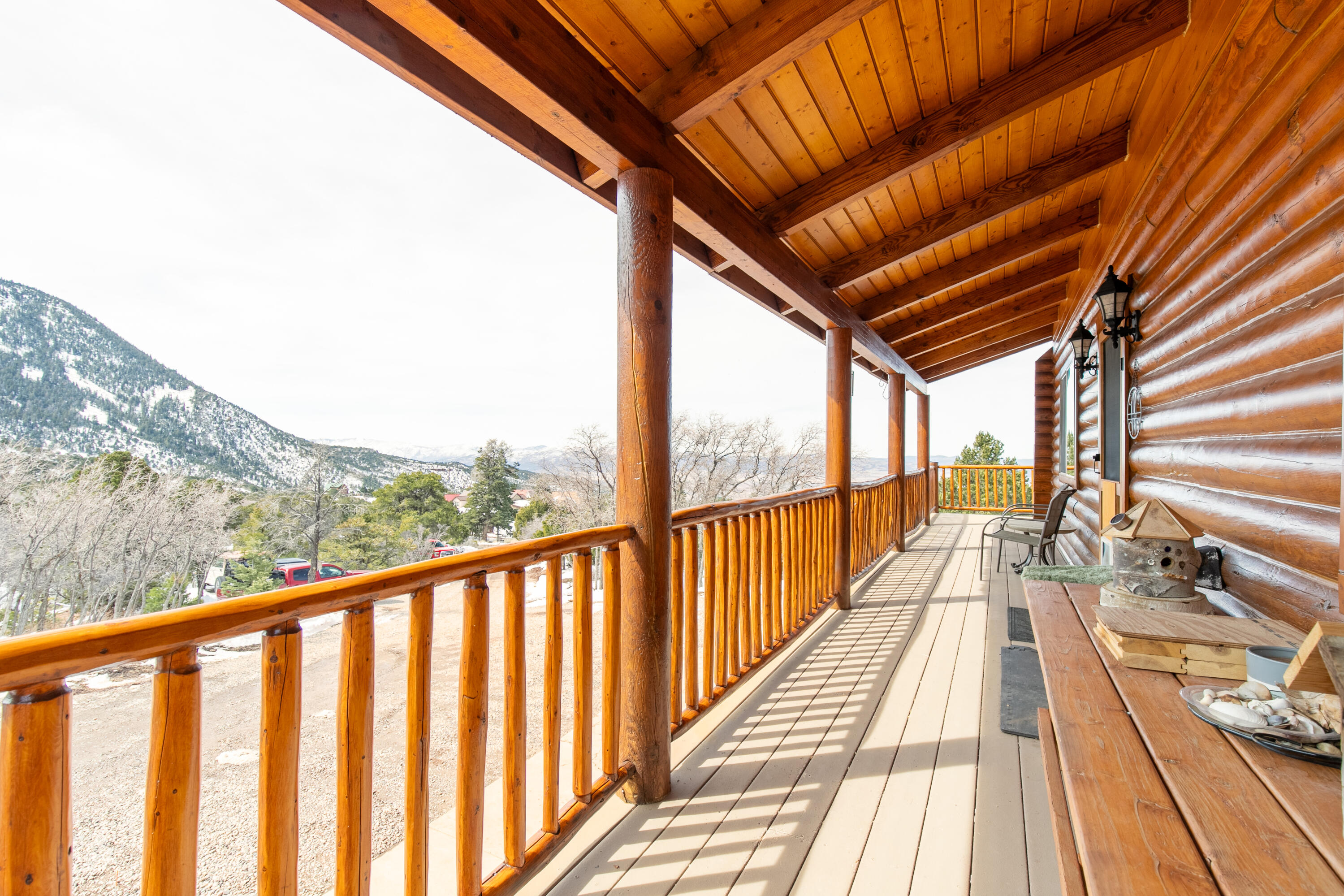 2011 S High Cedar View DR