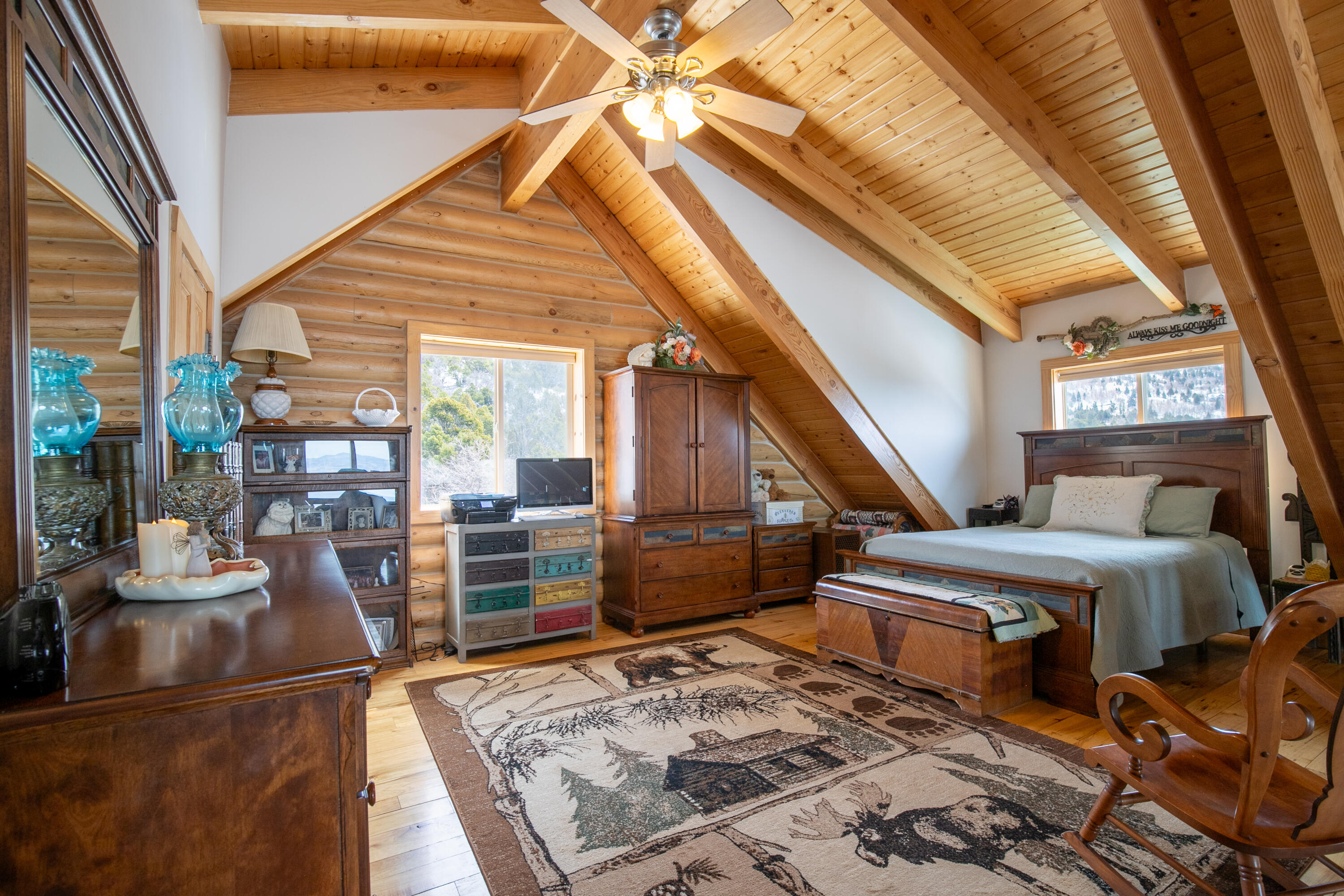 2011 S High Cedar View DR