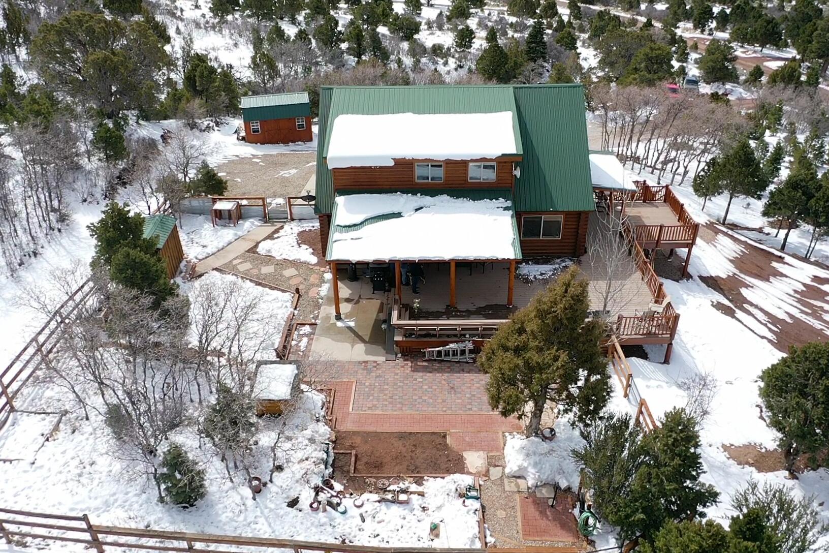 2011 S High Cedar View DR