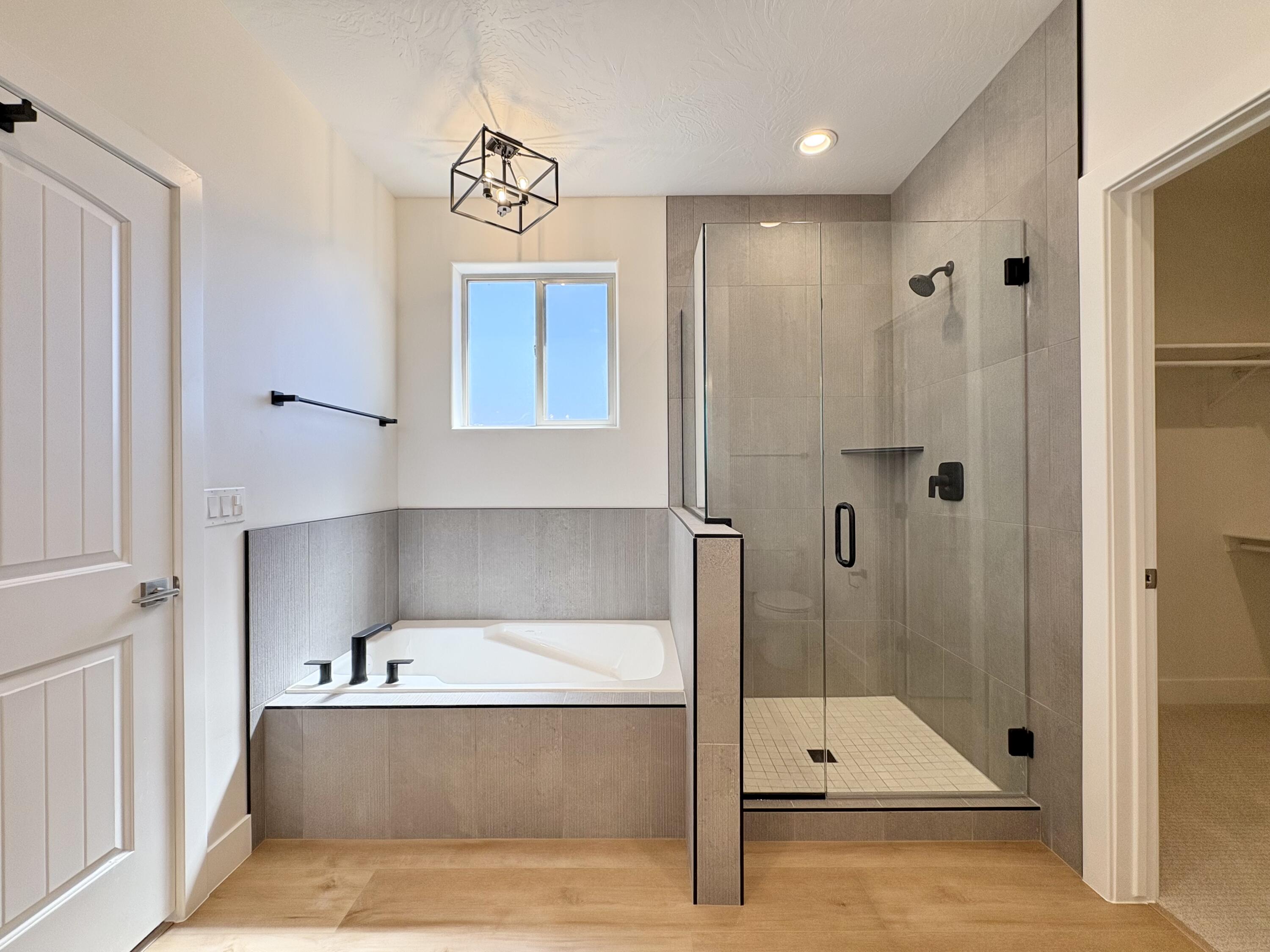 4228 N Tomahawk DR, Lot 7 Sunview Estates