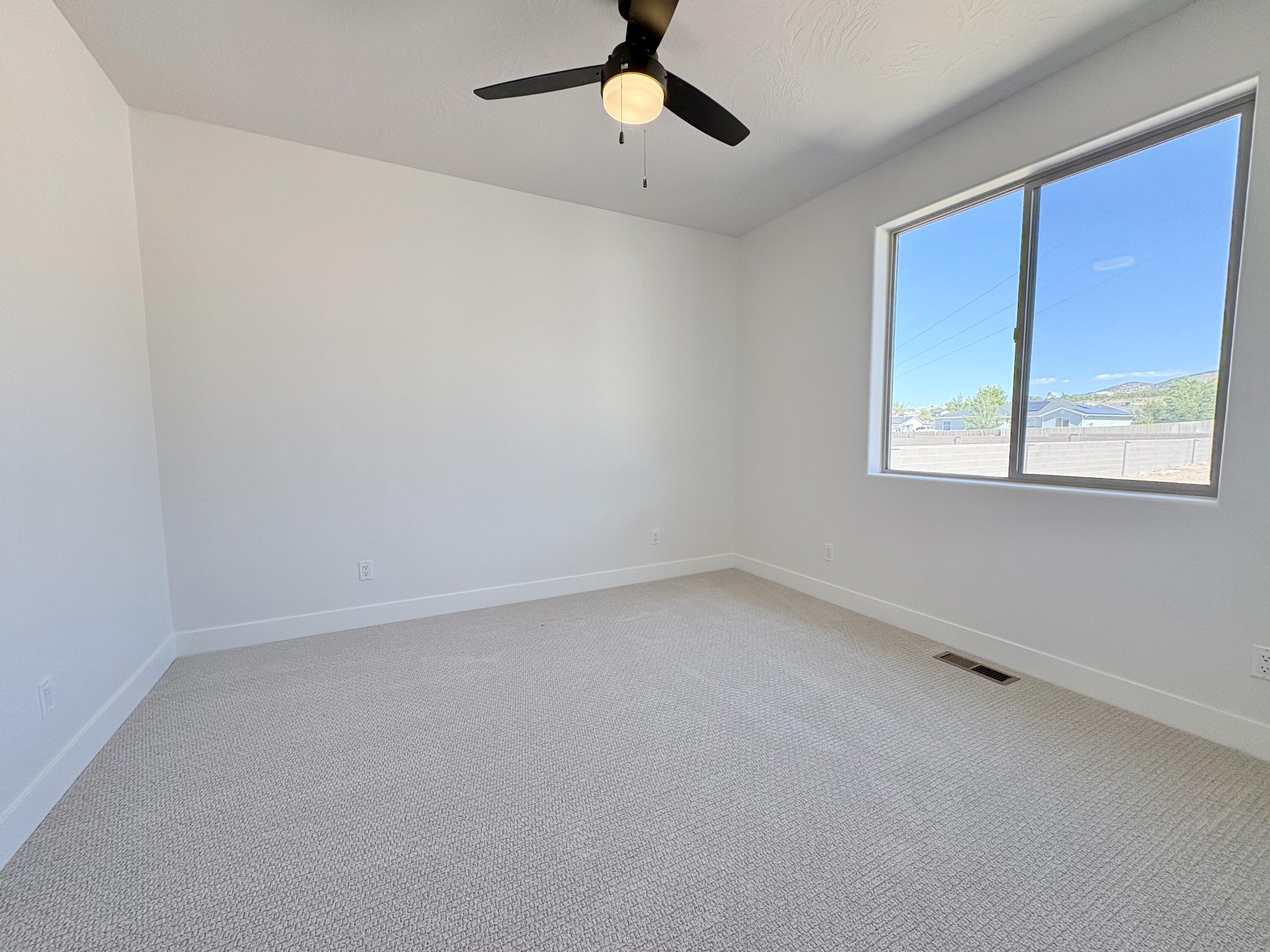 4228 N Tomahawk DR, Lot 7 Sunview Estates