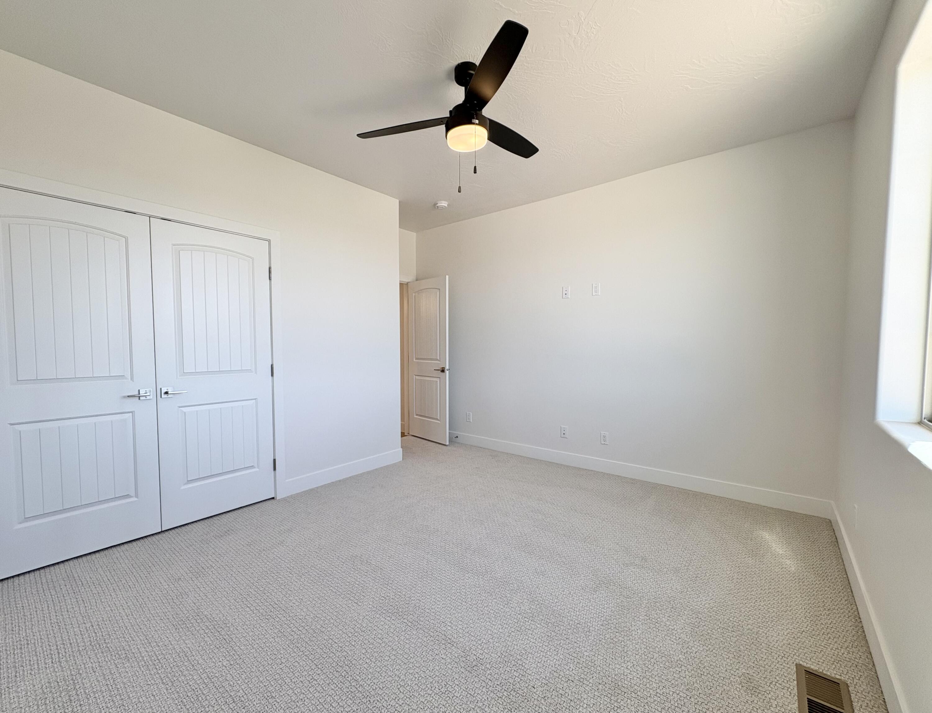 4228 N Tomahawk DR, Lot 7 Sunview Estates