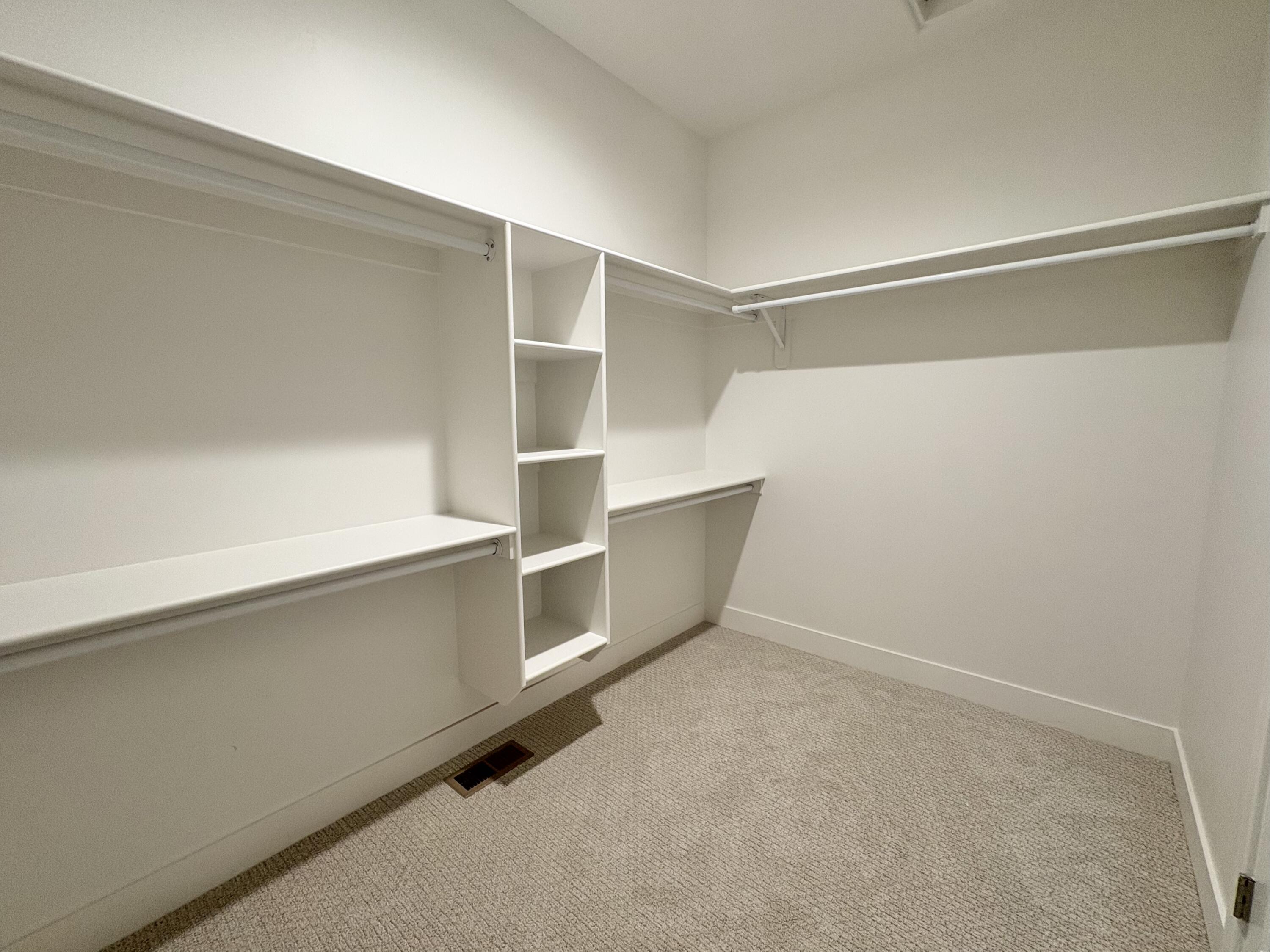 4228 N Tomahawk DR, Lot 7 Sunview Estates