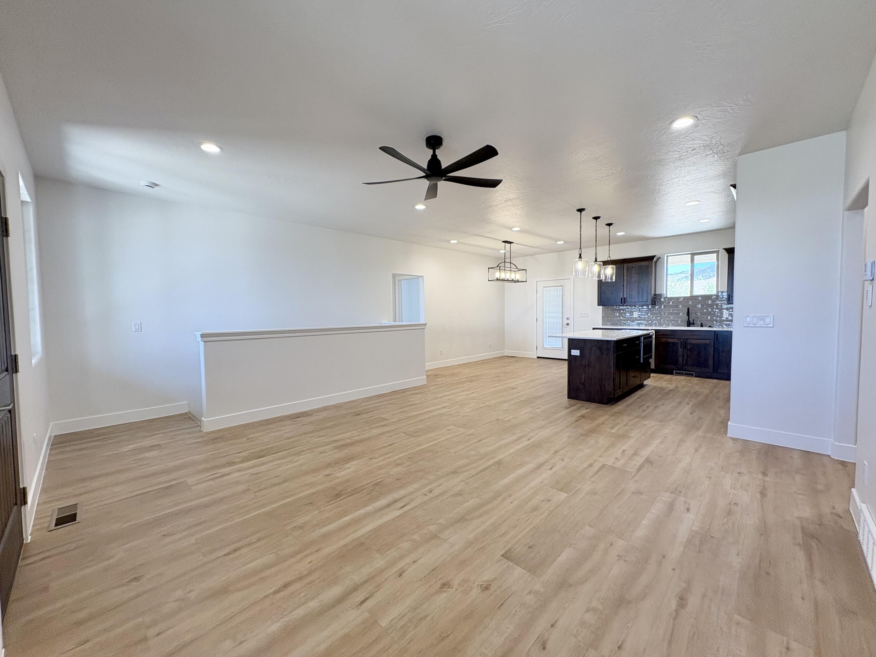 4228 N Tomahawk DR, Lot 7 Sunview Estates