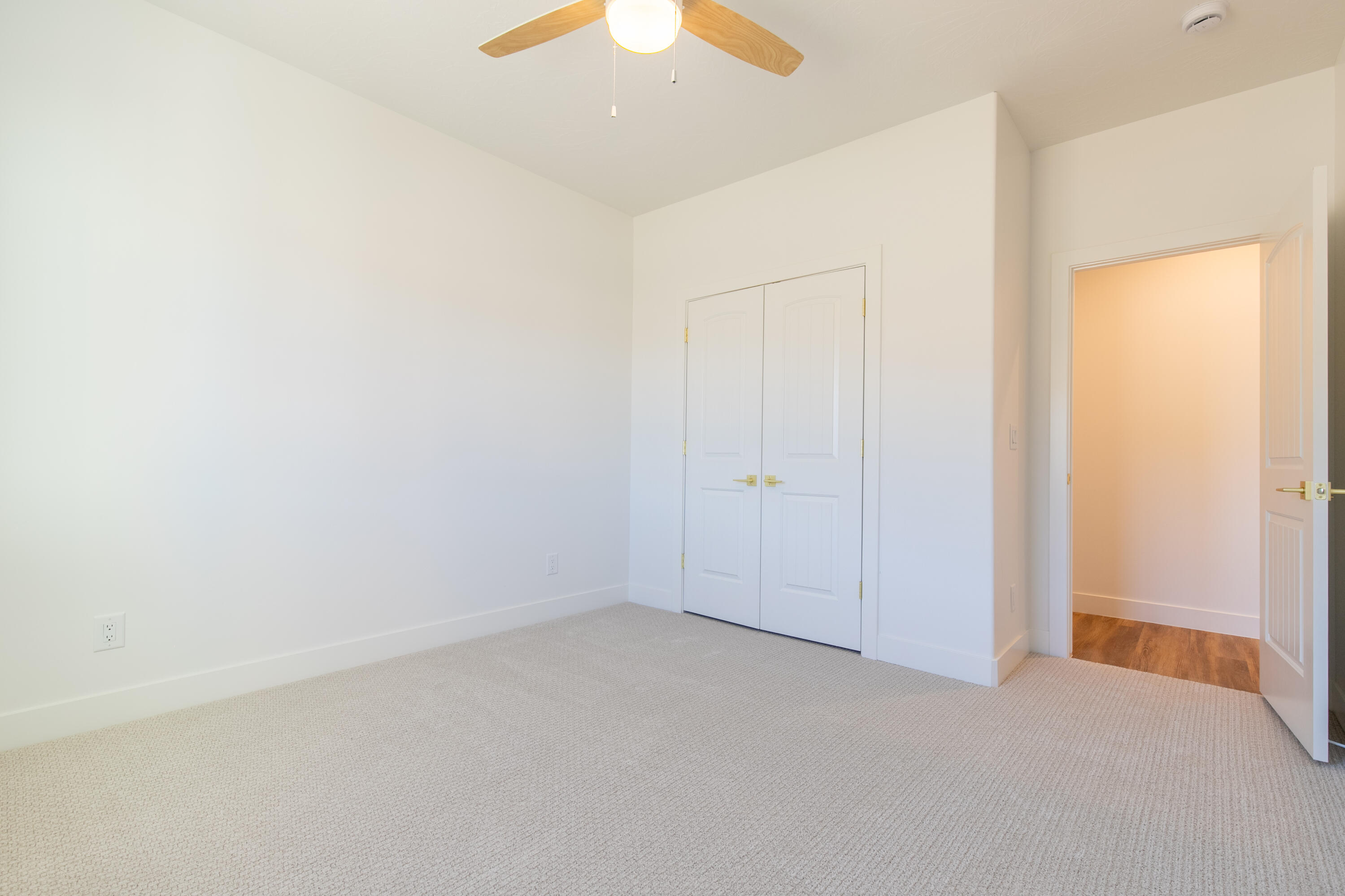 4211 N Tomahawk DR, Lot 11 Sunview Estates