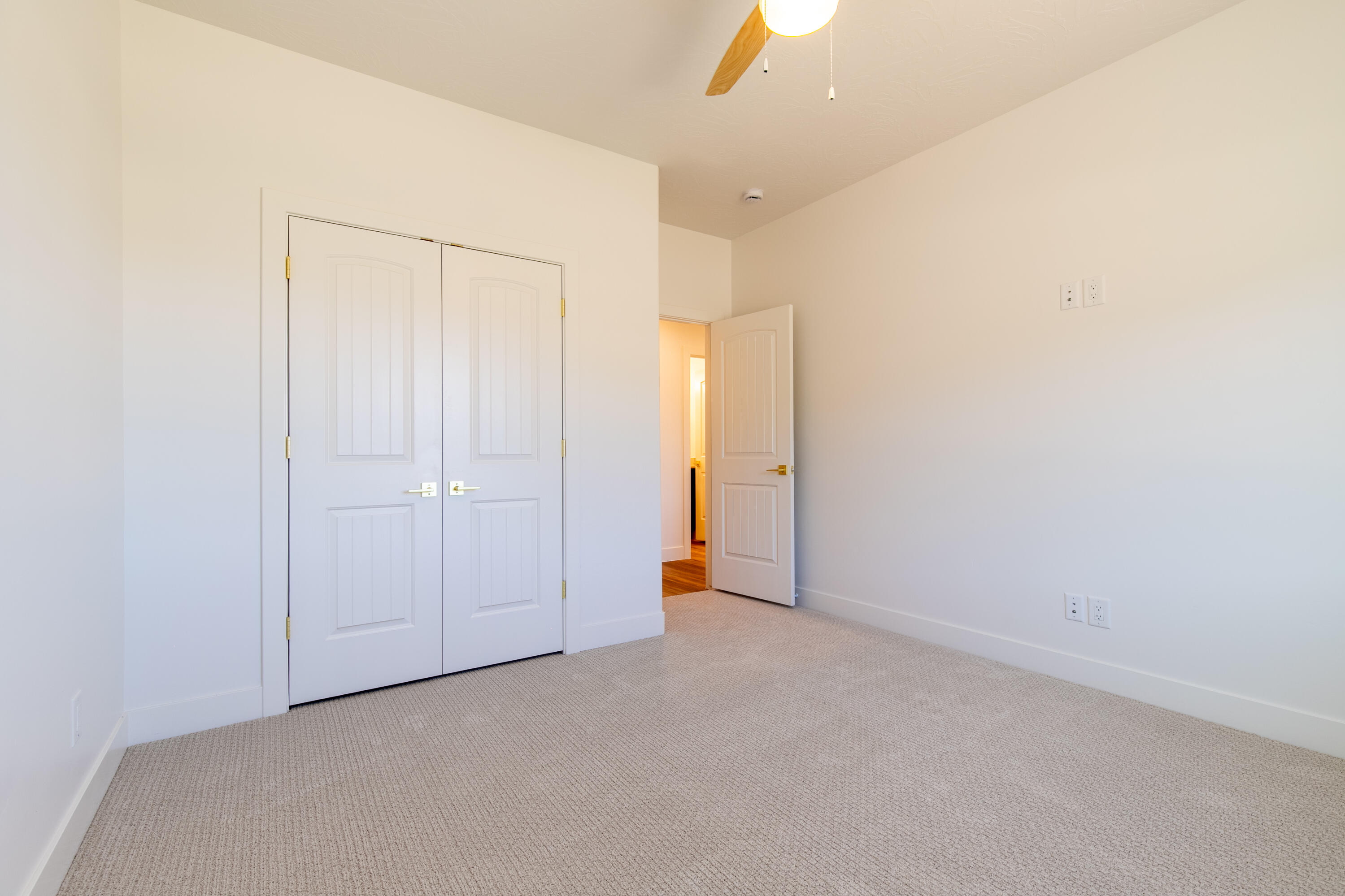 4211 N Tomahawk DR, Lot 11 Sunview Estates