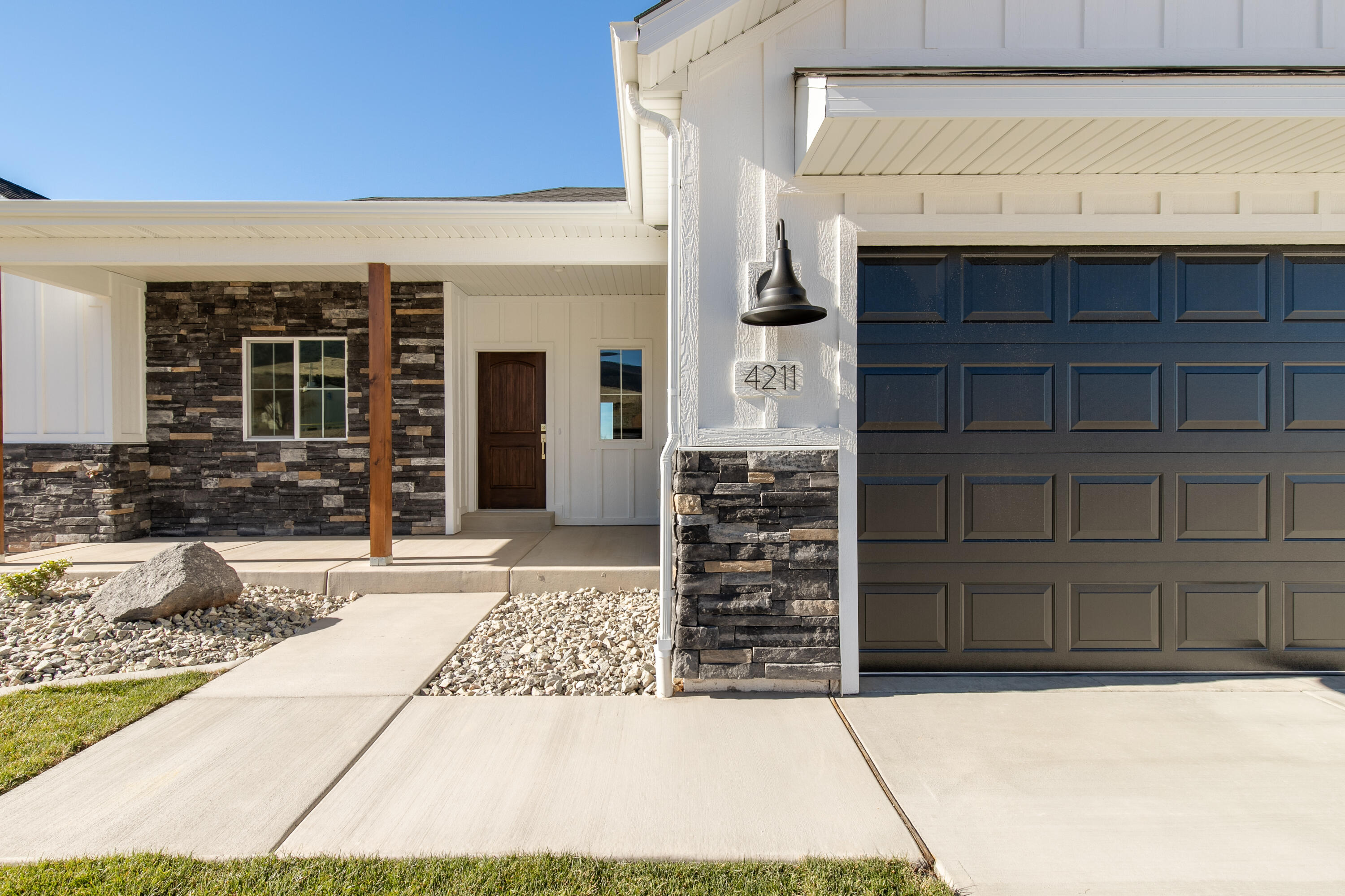 4211 N Tomahawk DR, Lot 11 Sunview Estates