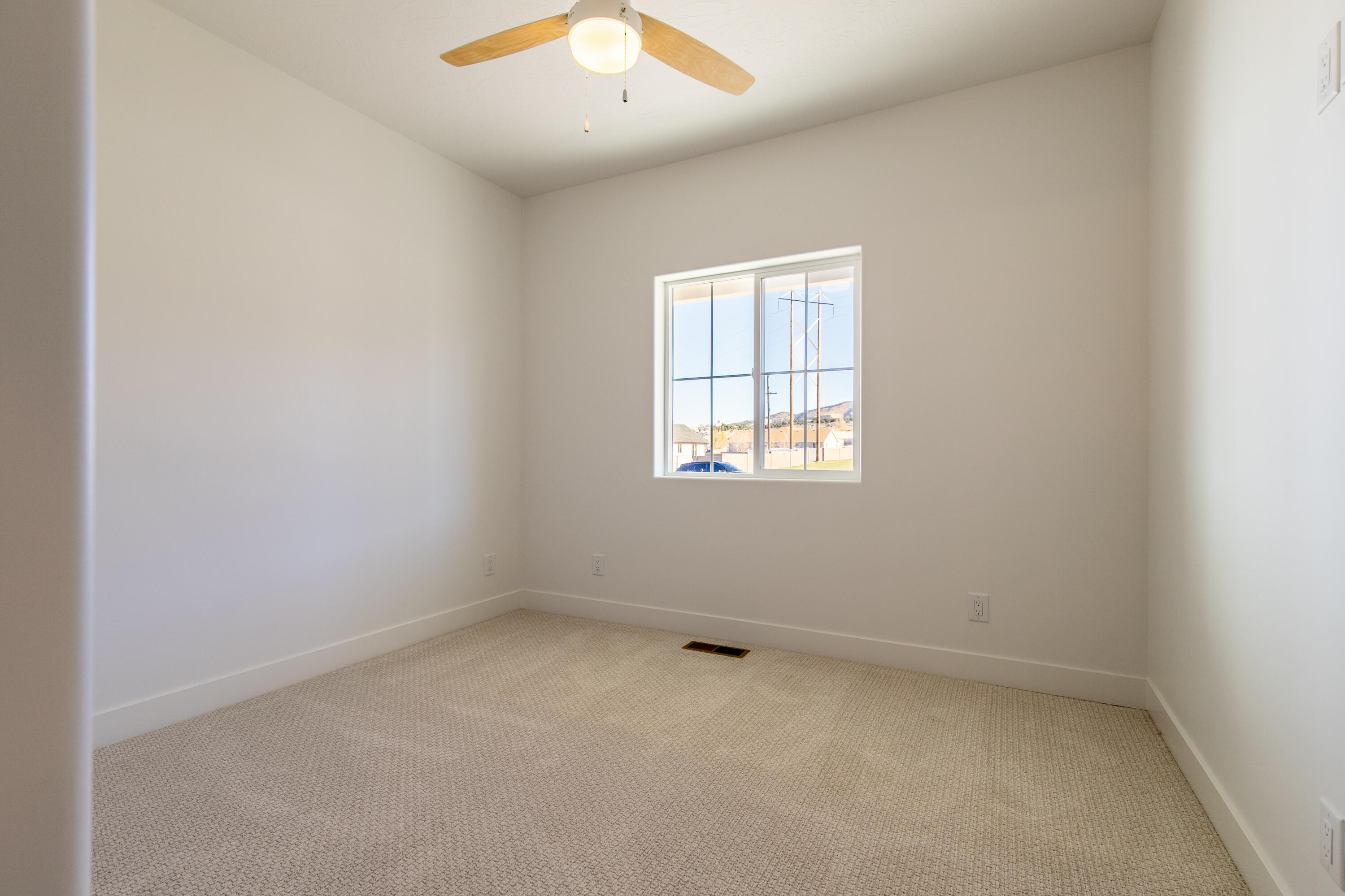 4211 N Tomahawk DR, Lot 11 Sunview Estates