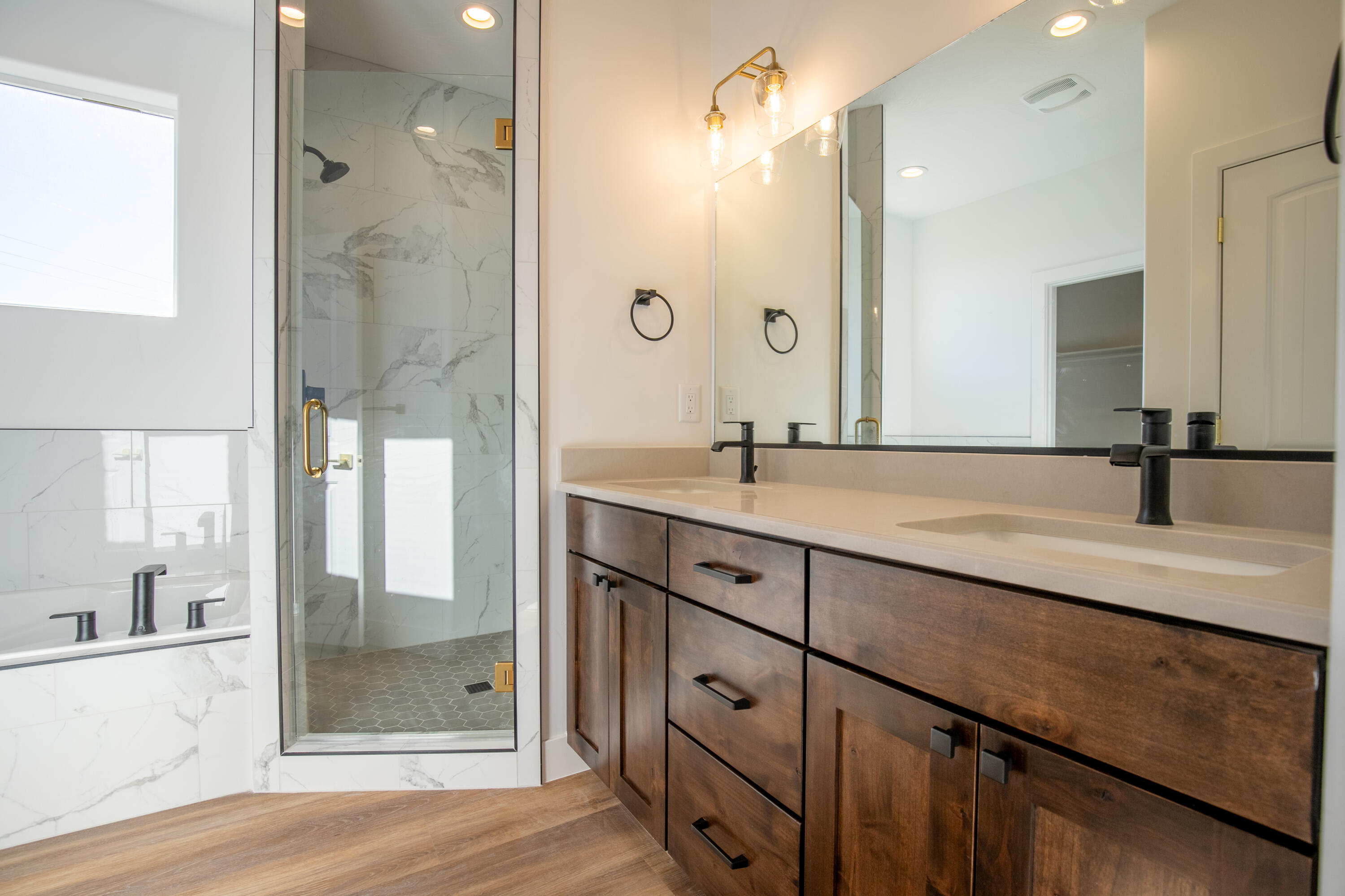 4211 N Tomahawk DR, Lot 11 Sunview Estates