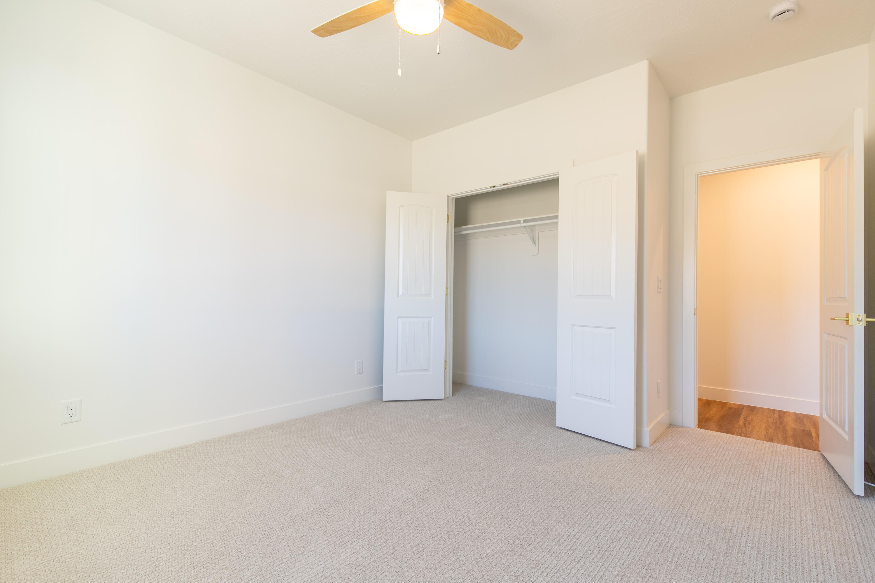 4211 N Tomahawk DR, Lot 11 Sunview Estates