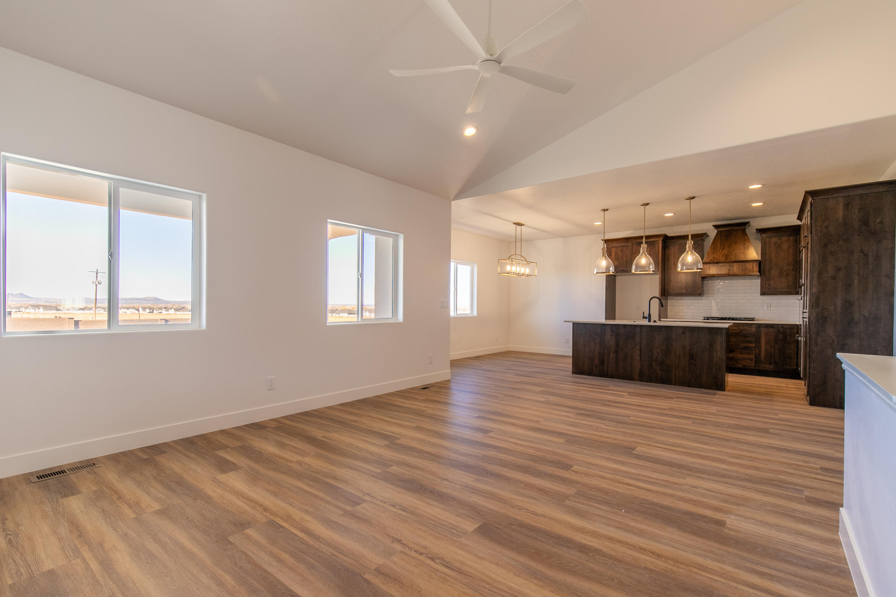 4211 N Tomahawk DR, Lot 11 Sunview Estates