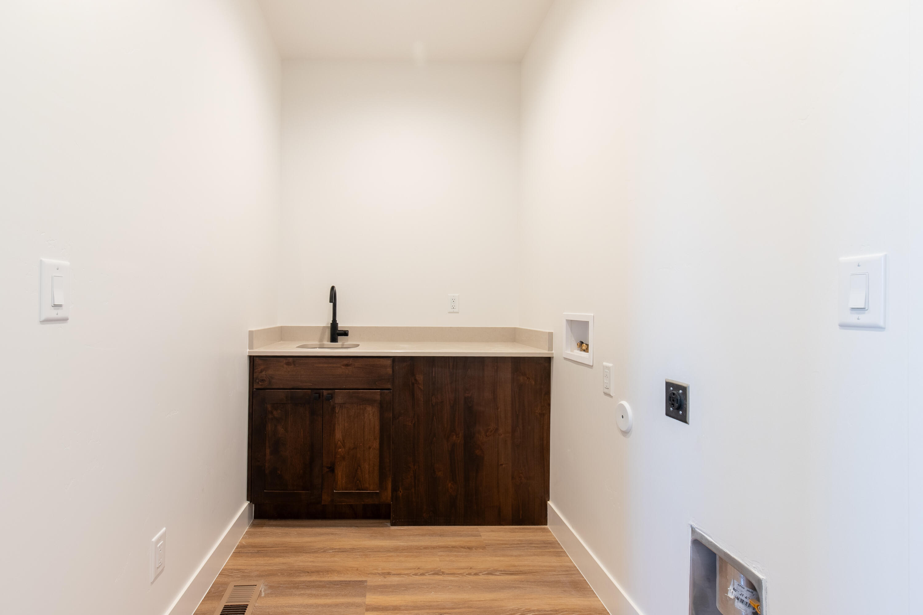 4211 N Tomahawk DR, Lot 11 Sunview Estates