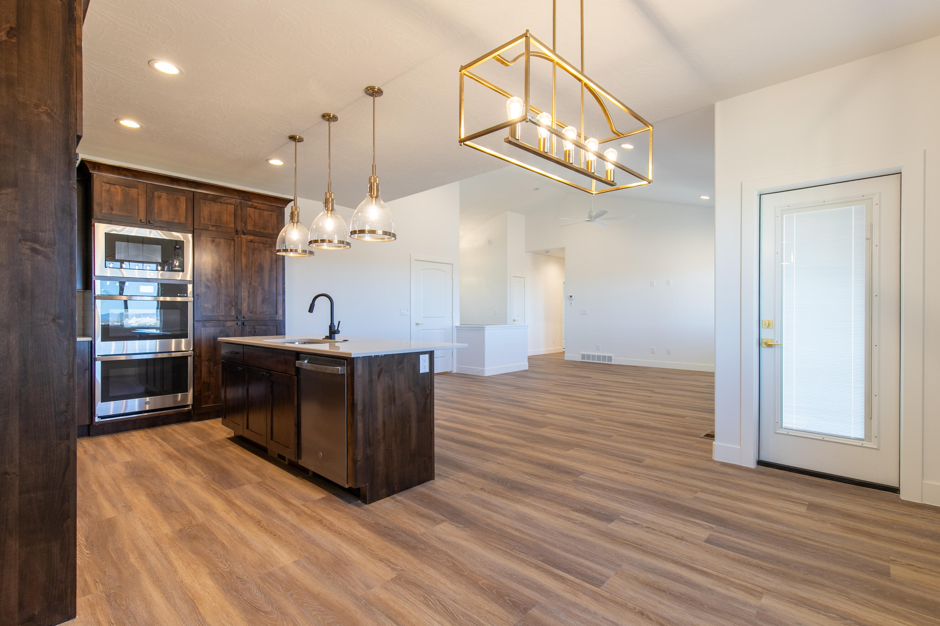 4211 N Tomahawk DR, Lot 11 Sunview Estates