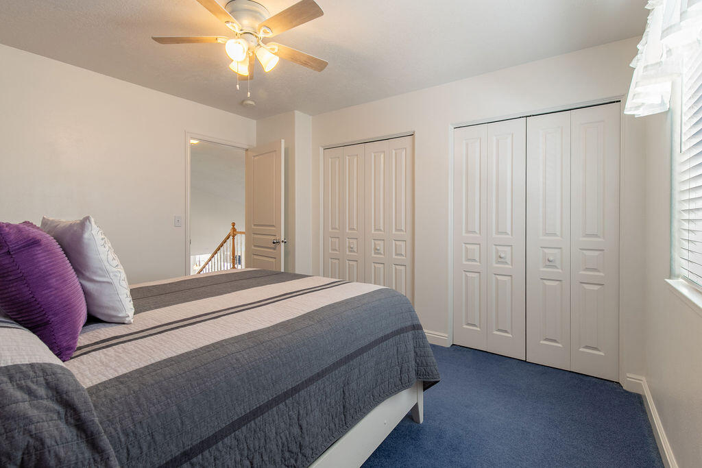 1653 E Millstone CIR