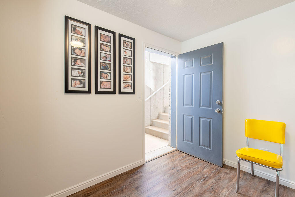 1653 E Millstone CIR