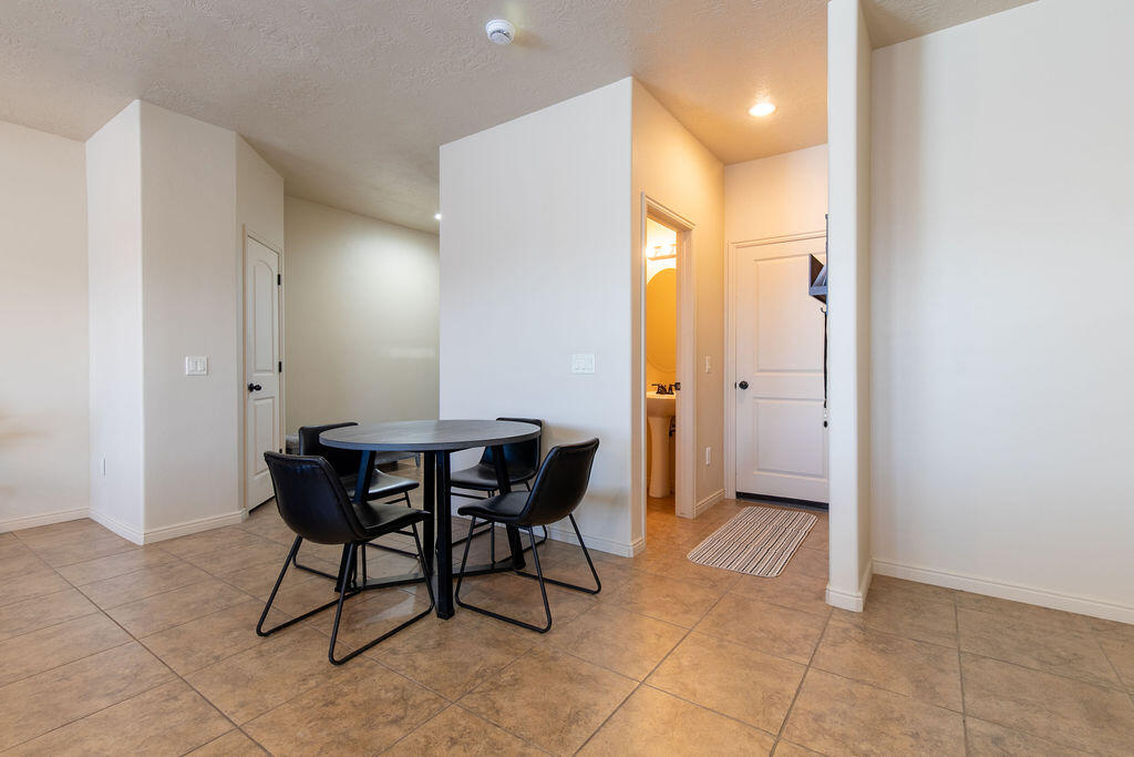 1177 N Northfield, #83