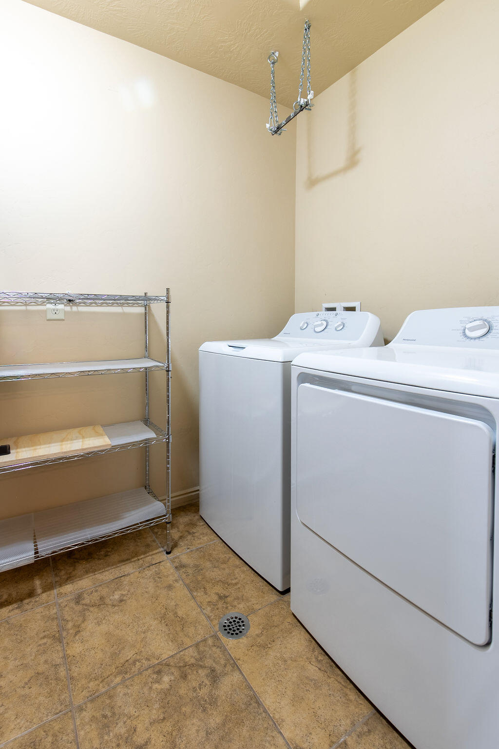 1177 N Northfield, #83