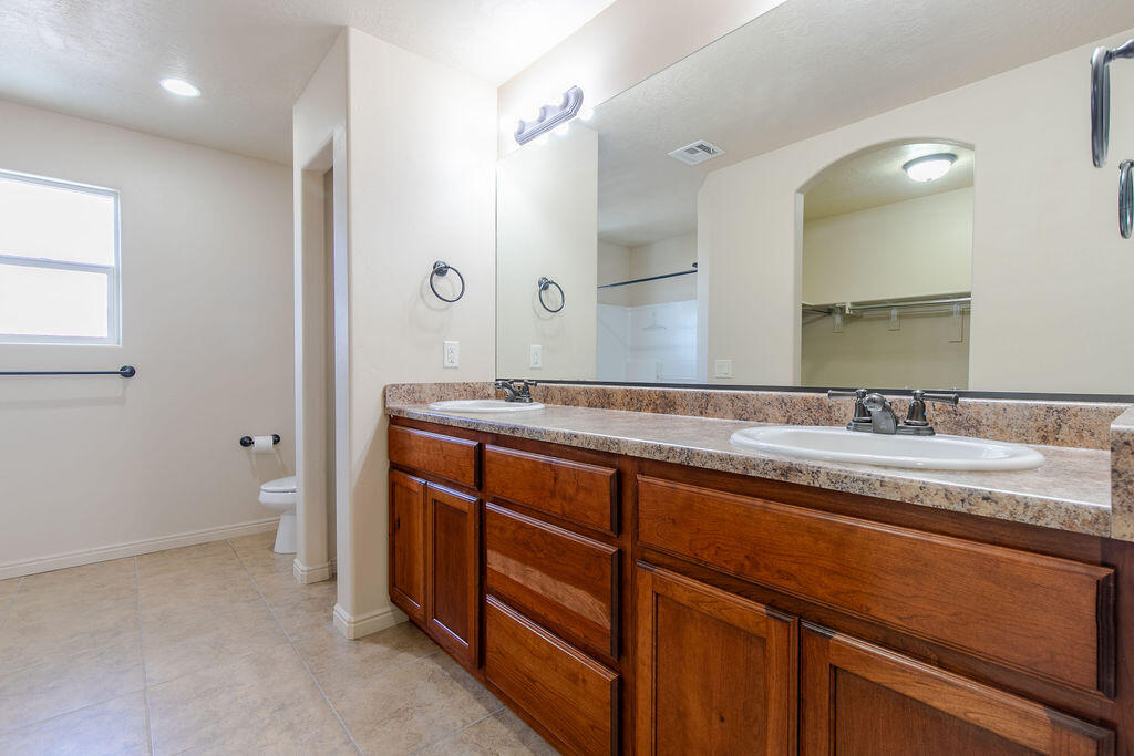 1177 N Northfield, #83