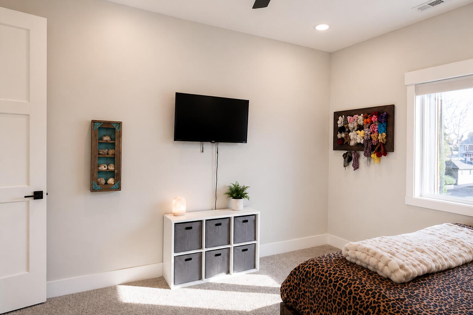 3421 N 2700 W