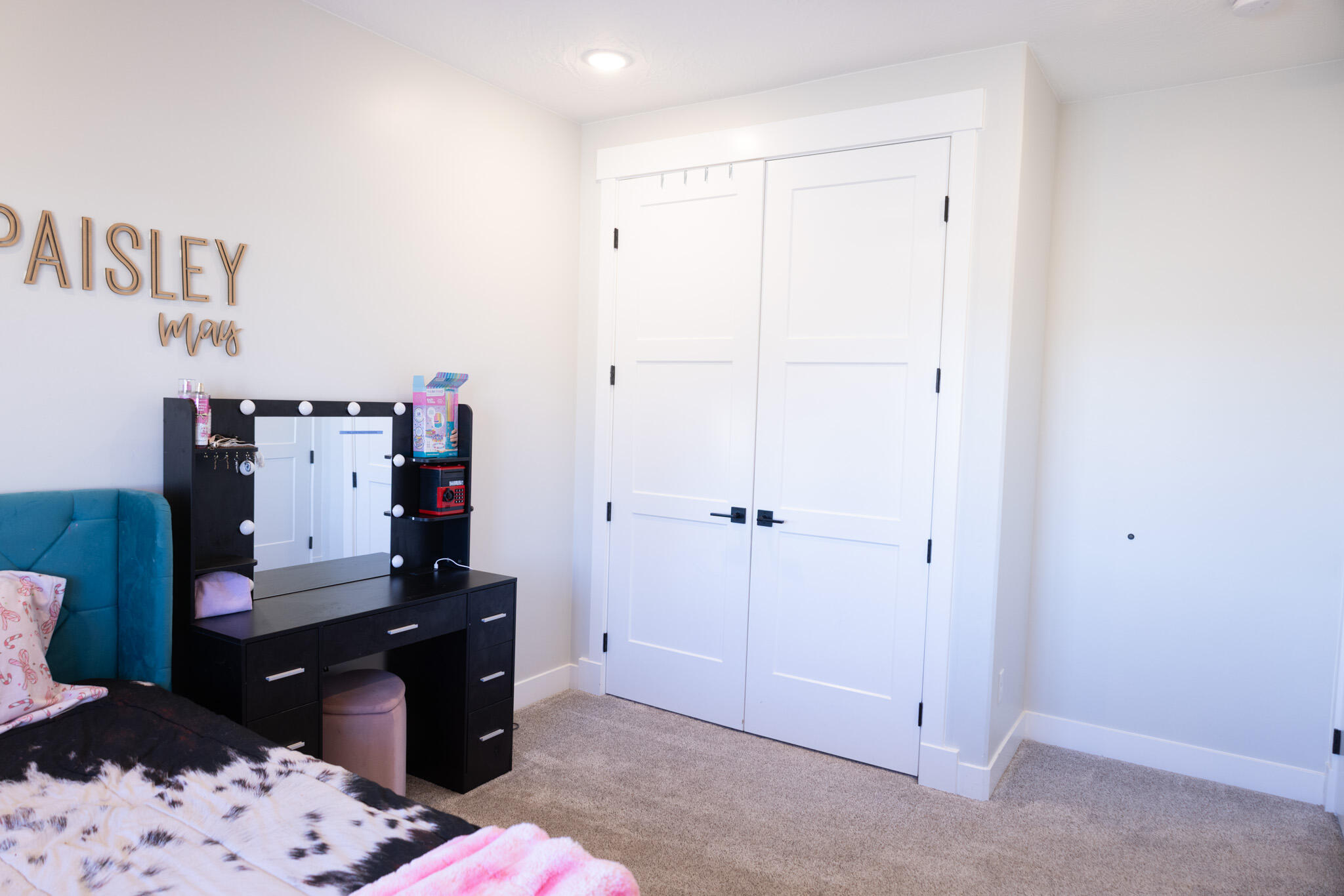 3421 N 2700 W