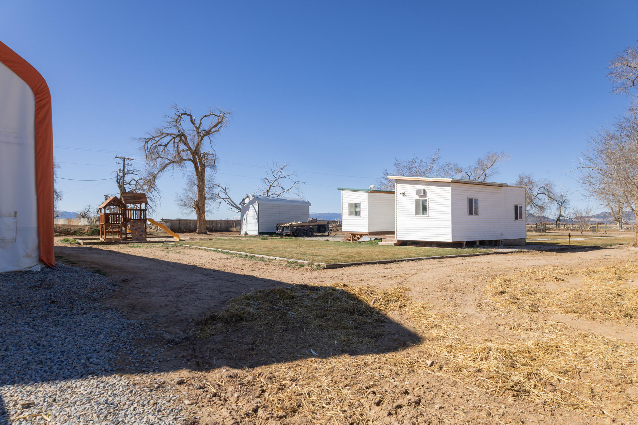 3421 N 2700 W