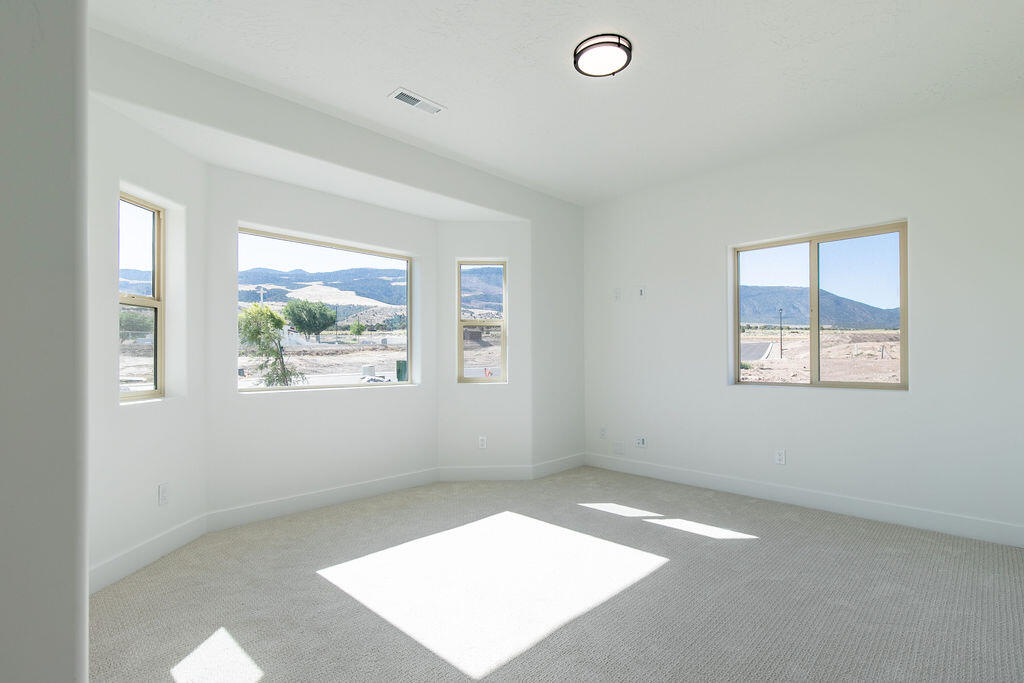 4199 N Tomahawk DR, Lot 10 Sunview Estates