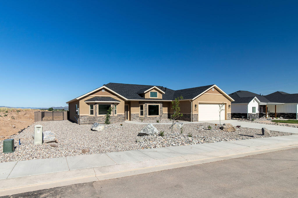 4199 N Tomahawk DR, Lot 10 Sunview Estates