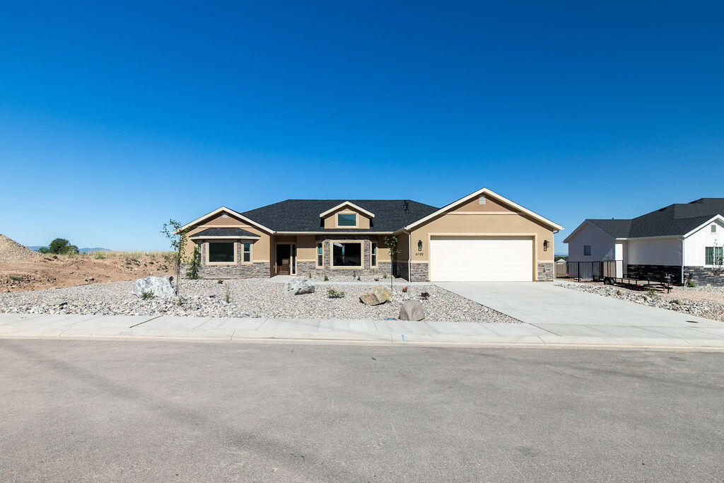 4199 N Tomahawk DR, Lot 10 Sunview Estates