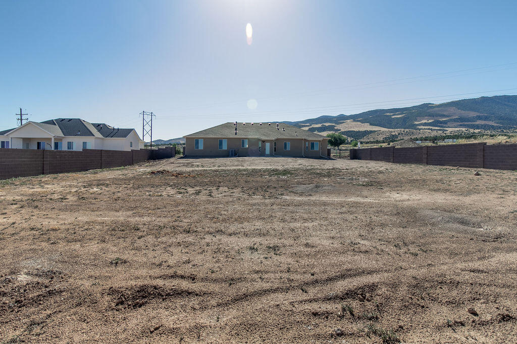 4199 N Tomahawk DR, Lot 10 Sunview Estates