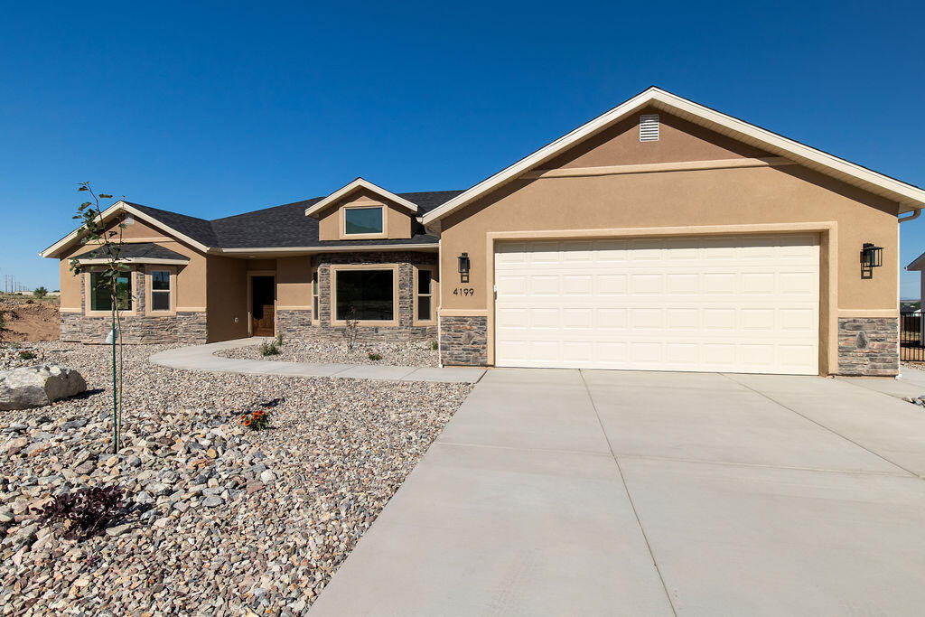 4199 N Tomahawk DR, Lot 10 Sunview Estates