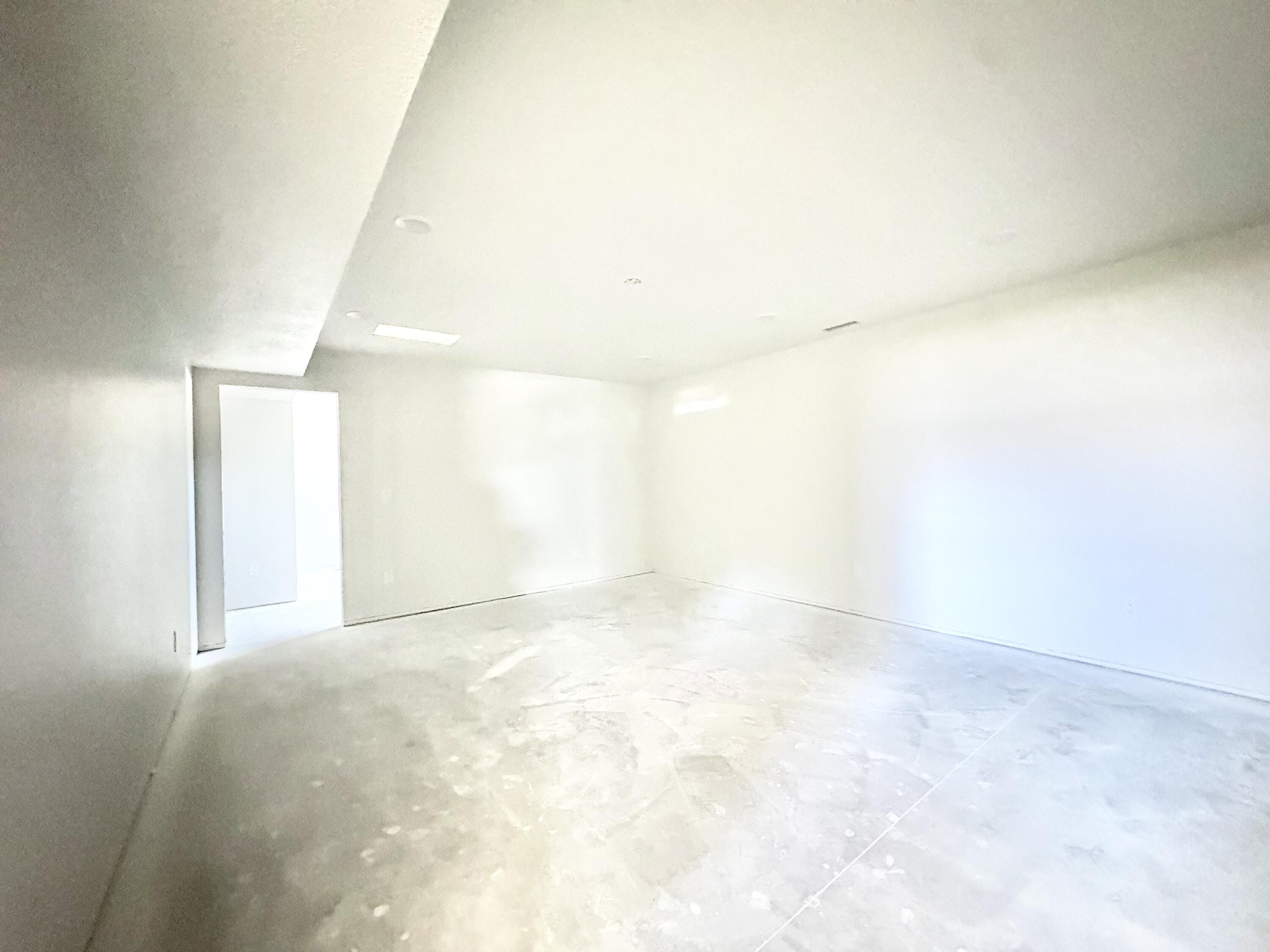 4647 W 150 N, Lot 206