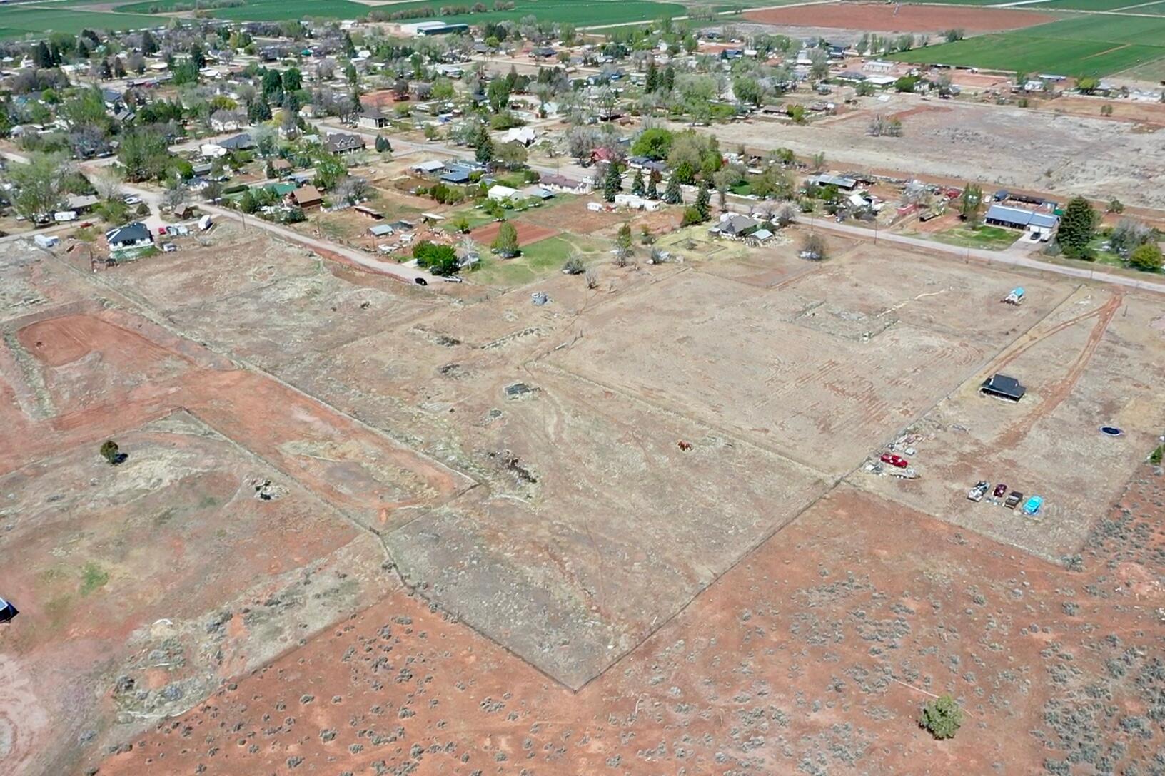 5.28 Acres in Paragonah