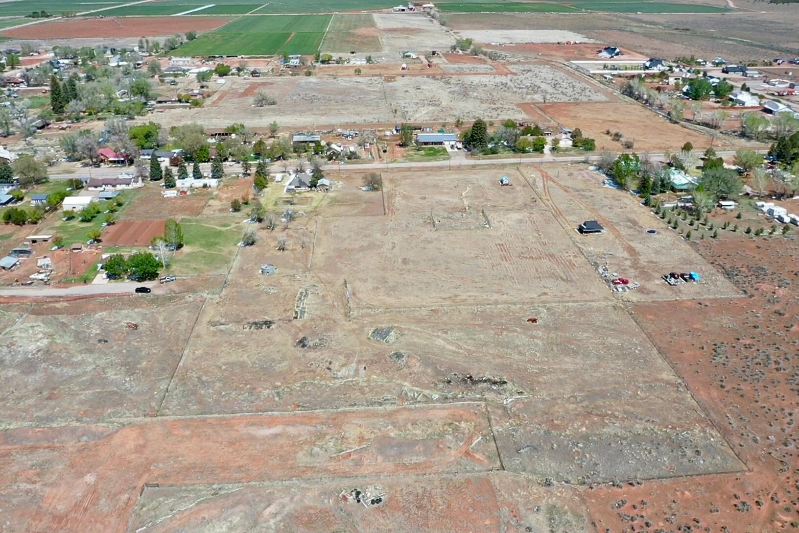 5.28 Acres in Paragonah