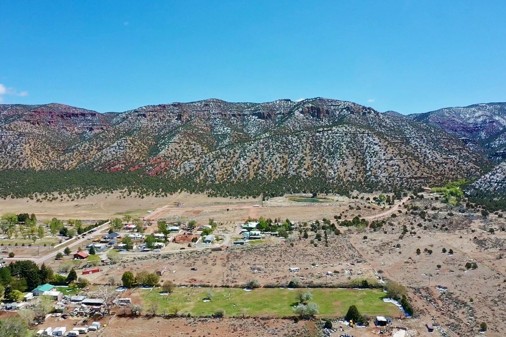 5.28 Acres in Paragonah