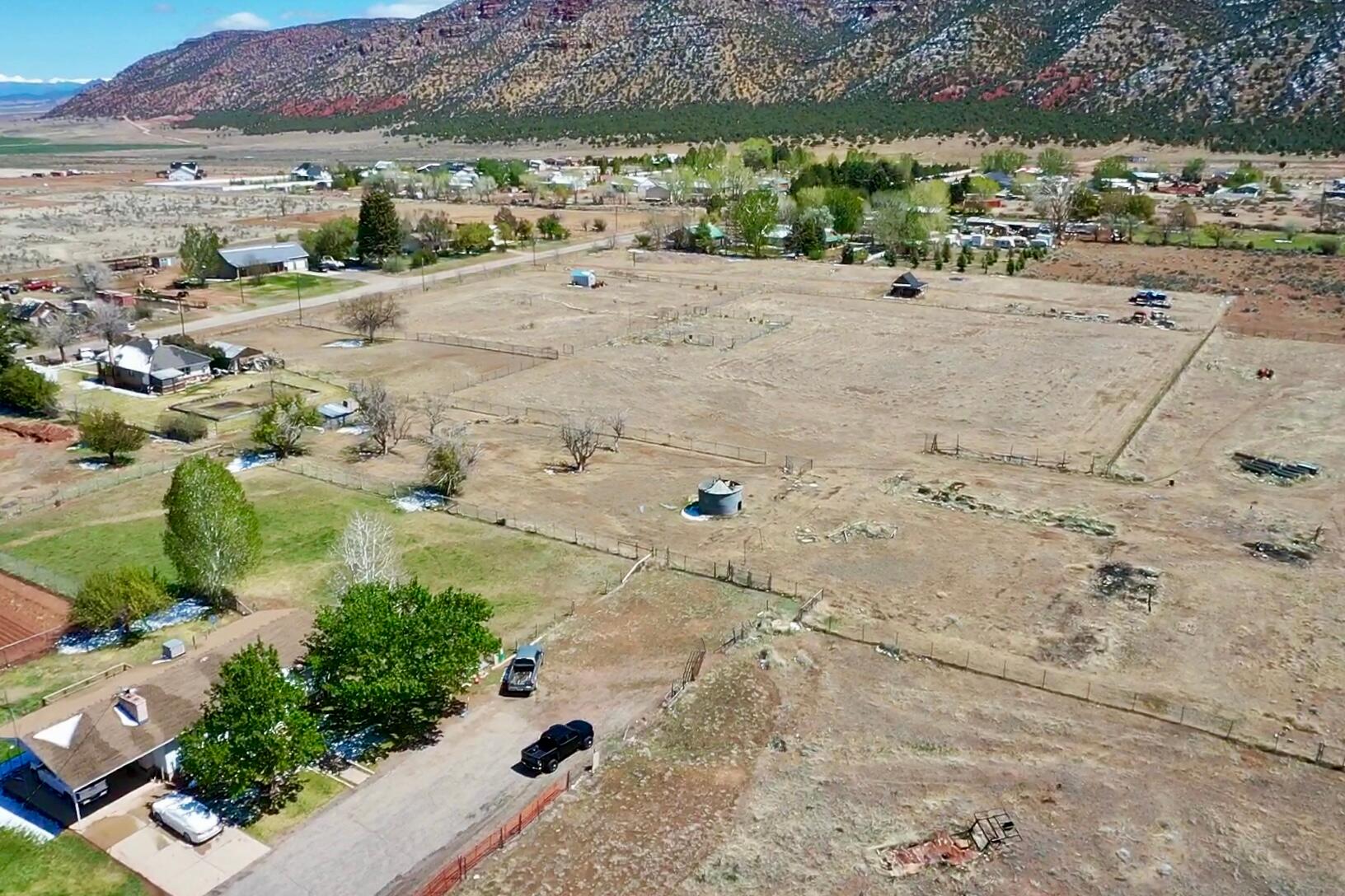 5.28 Acres in Paragonah