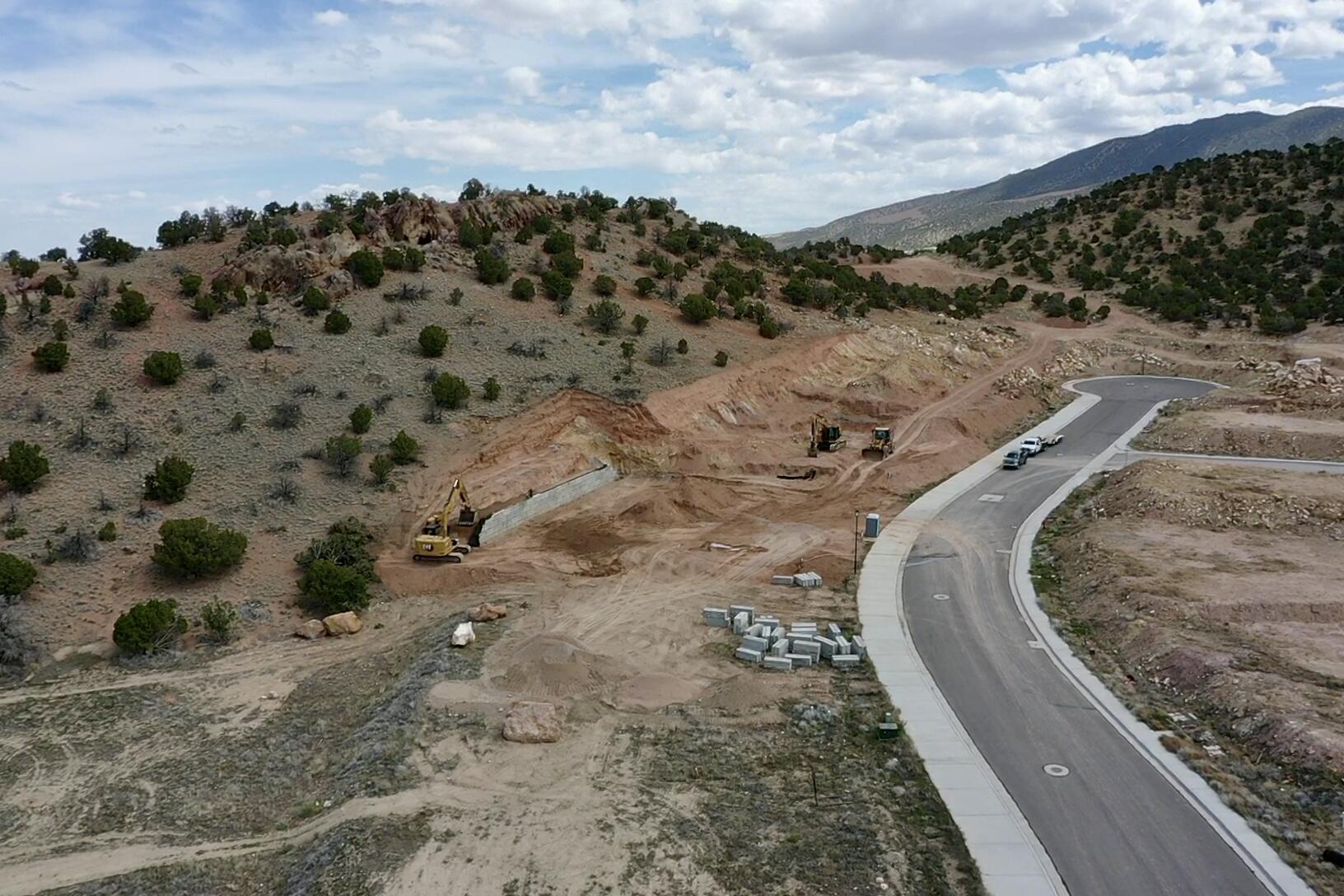 1911 N Pinyon Grove CIR