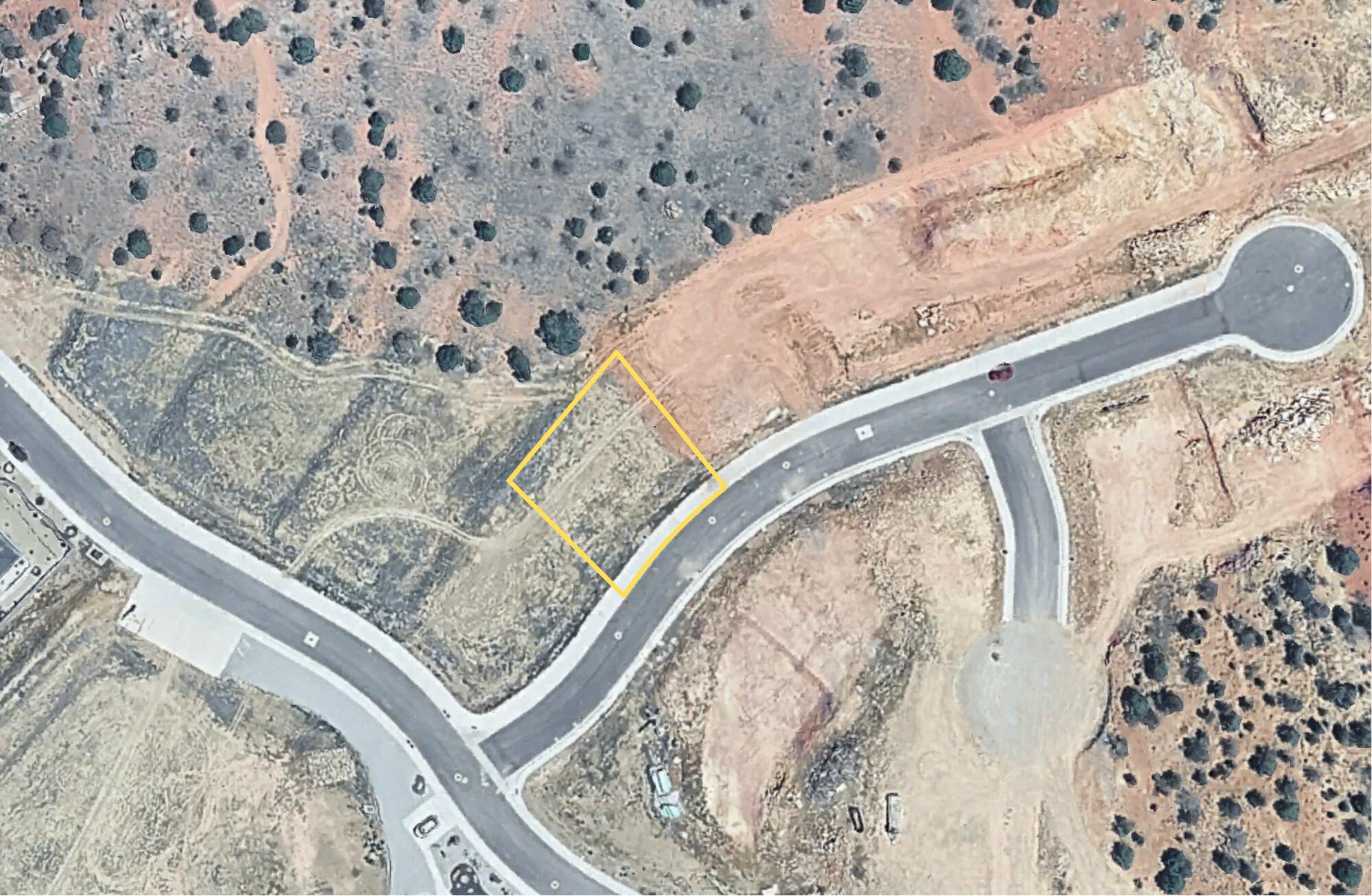 1911 N Pinyon Grove CIR