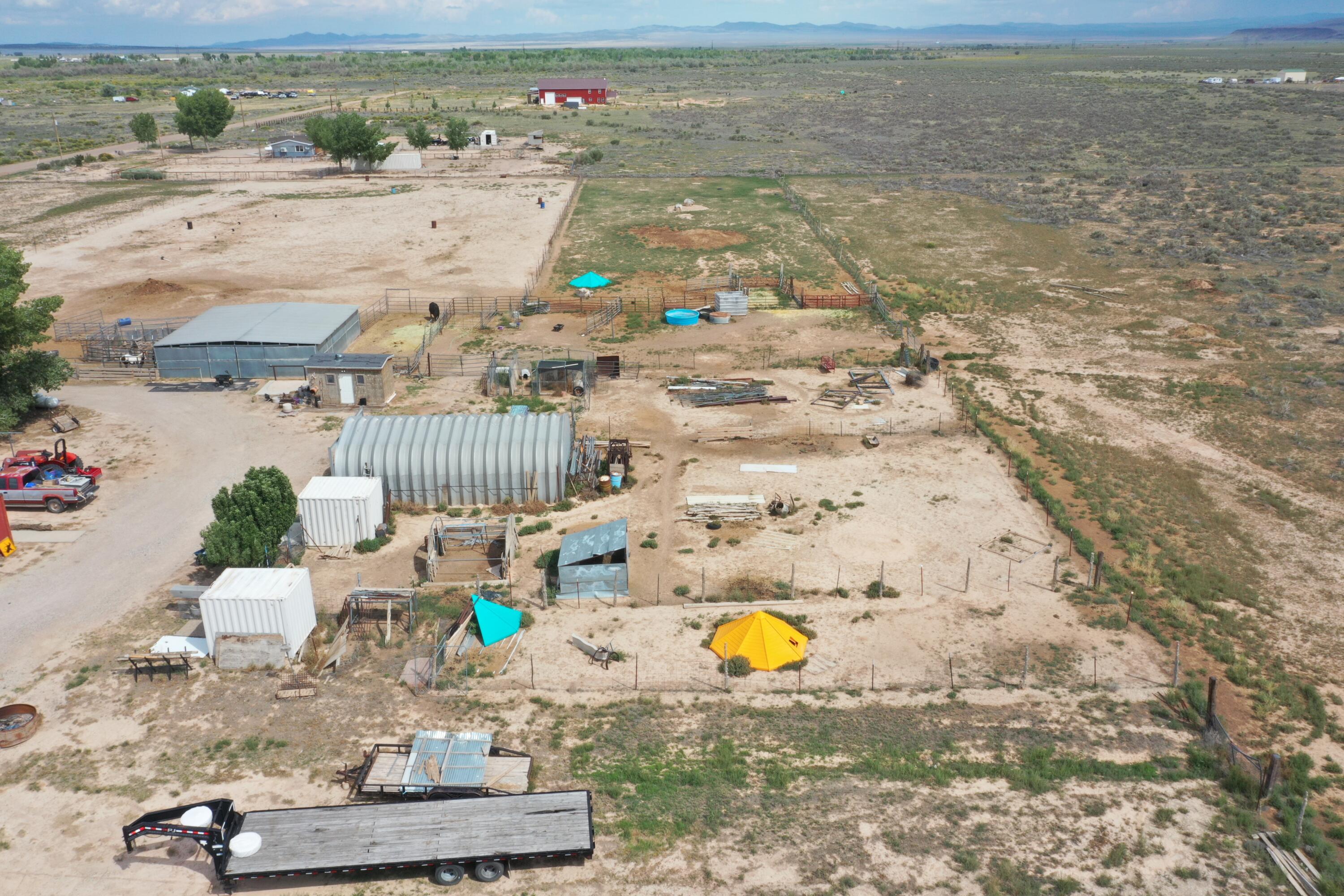 5726 N 1700 W