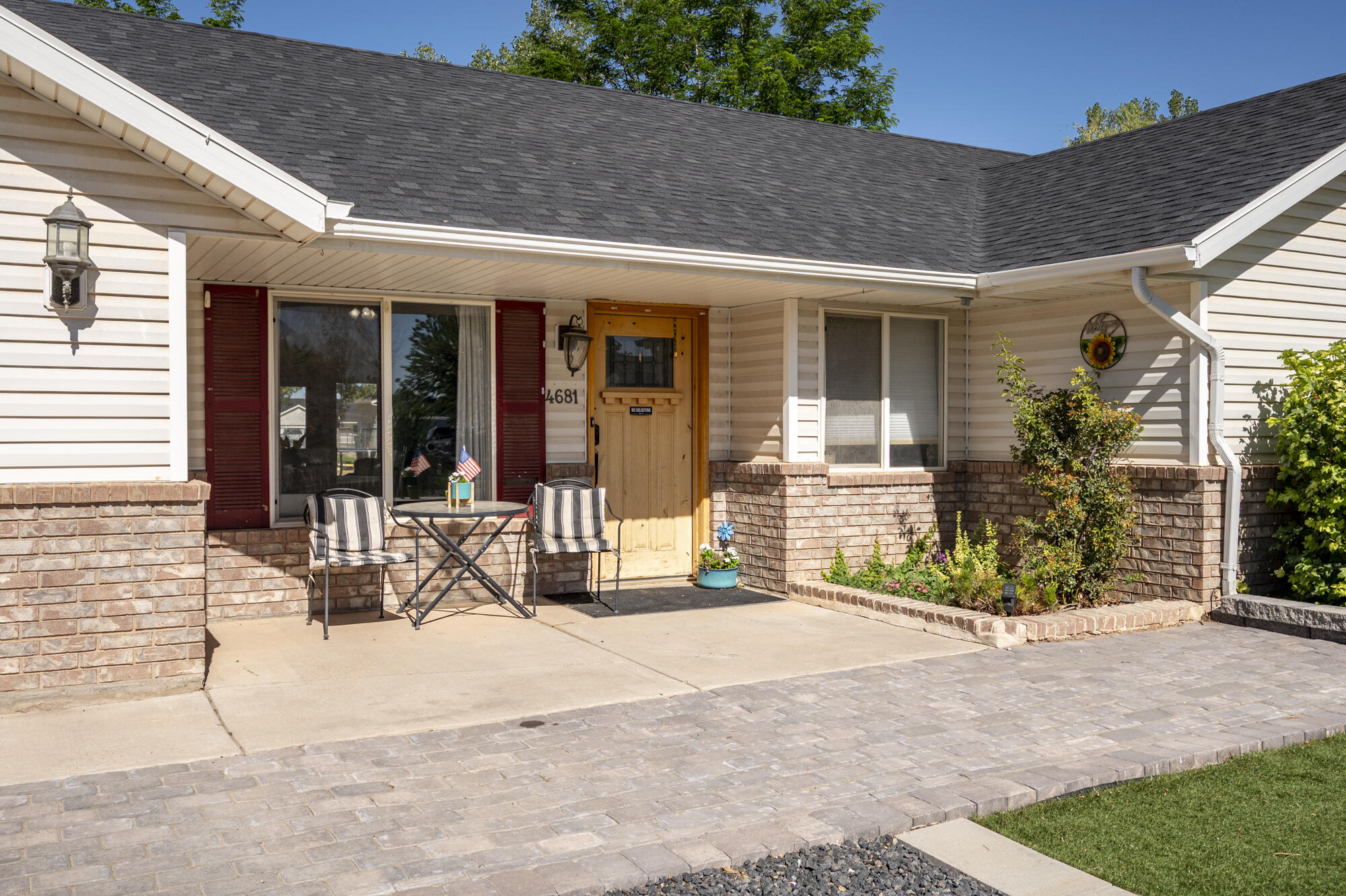 4681 N Santa Fe Trail