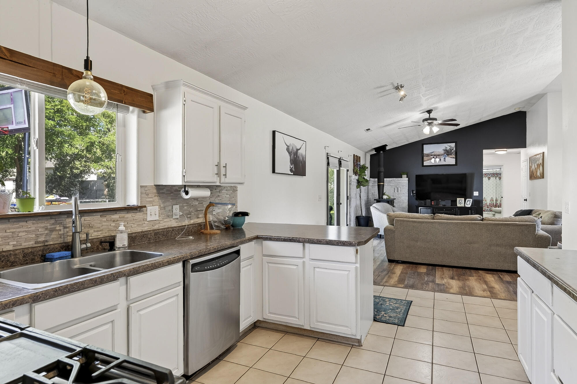4681 N Santa Fe Trail