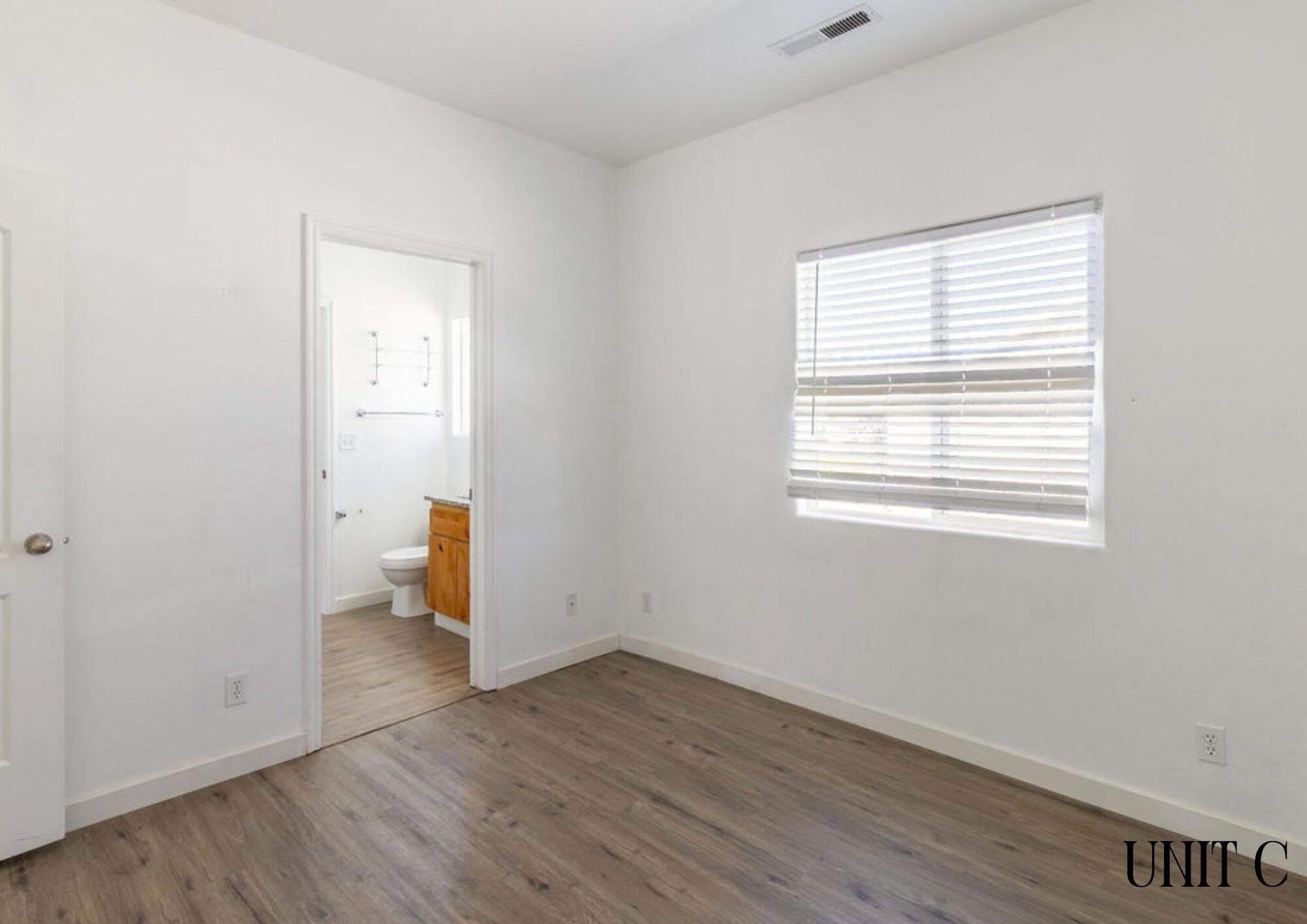 858 S 170 W, Tri-Plex