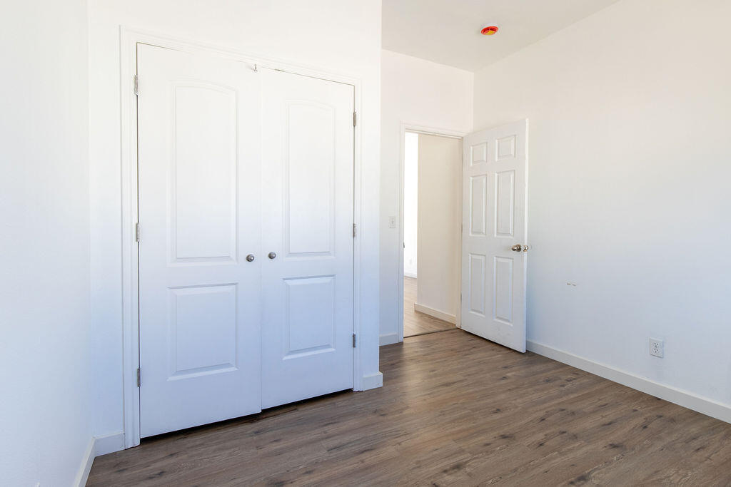858 S 170 W, Tri-Plex