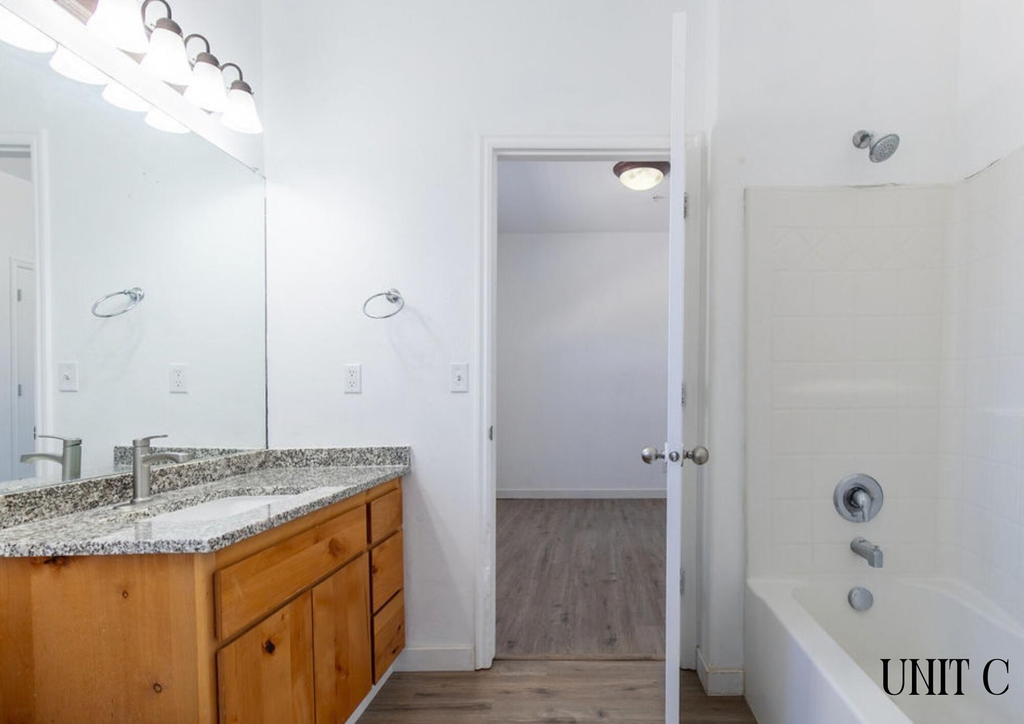 858 S 170 W, Tri-Plex