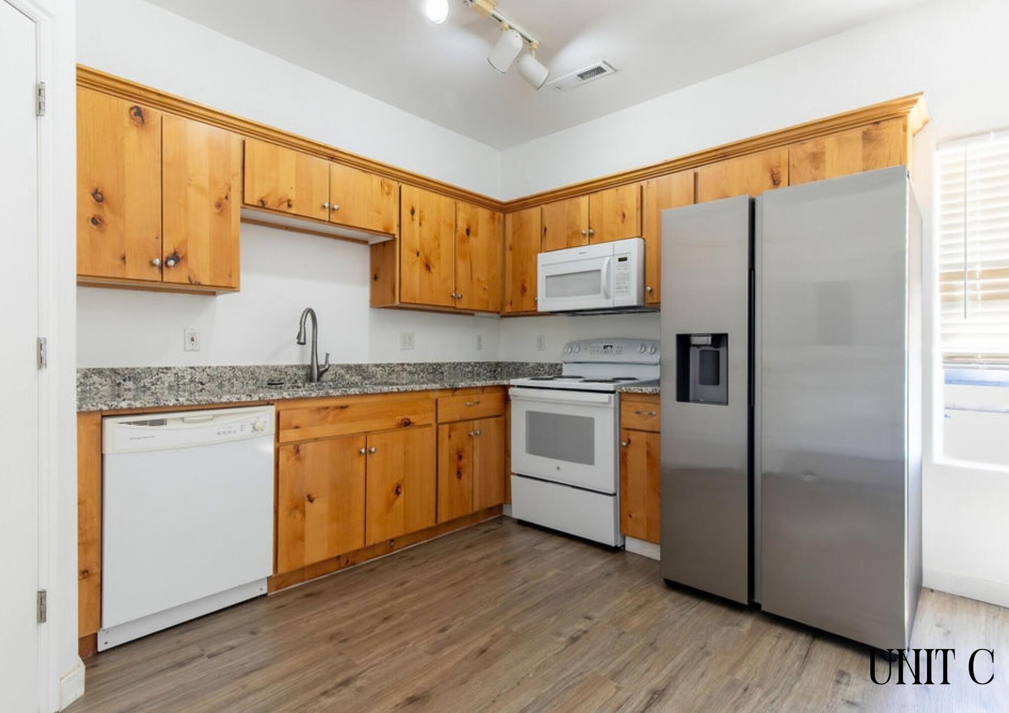 858 S 170 W, Tri-Plex