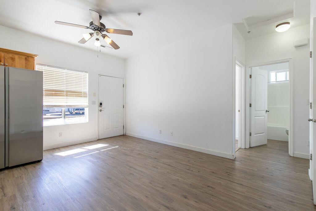 858 S 170 W, Tri-Plex