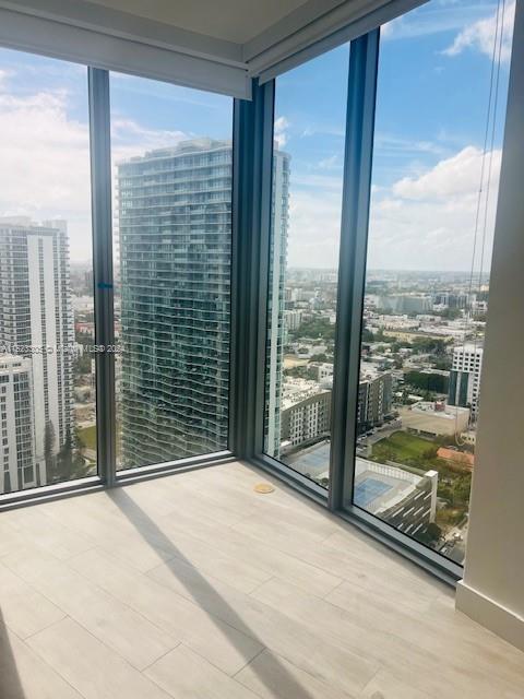 2900 NE 7th Ave Unit: 3209