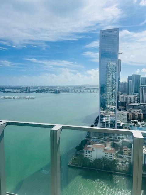2900 NE 7th Ave Unit: 3209