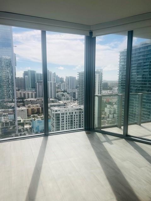 2900 NE 7th Ave Unit: 3209