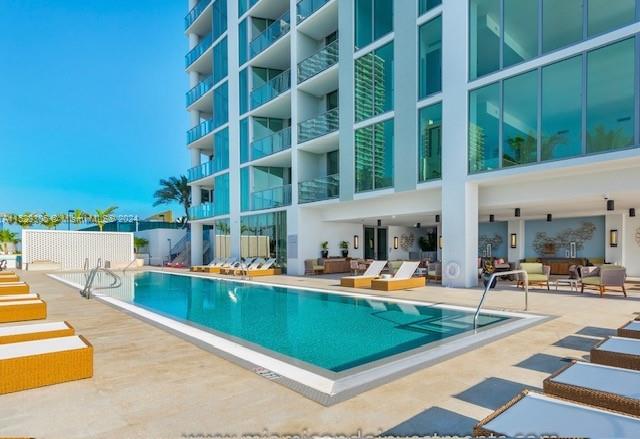 2900 NE 7th Ave Unit: 3209